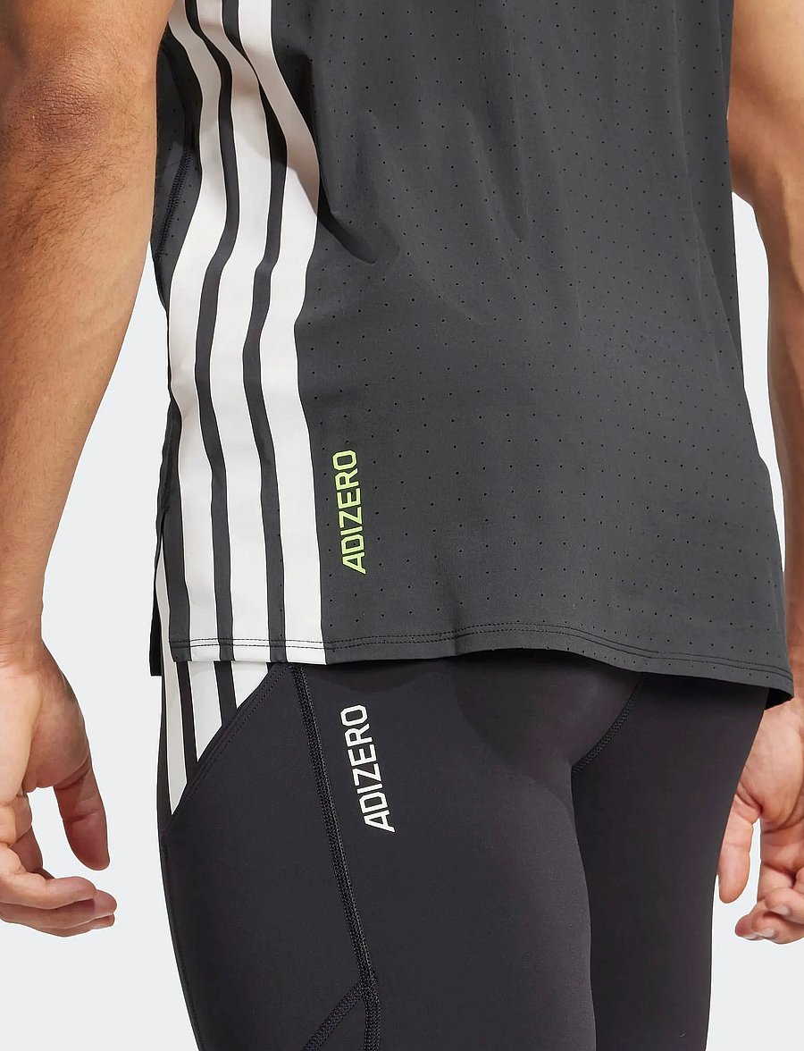 adidas Performance - ADIZERO TEE M - t-shirts - black - 4