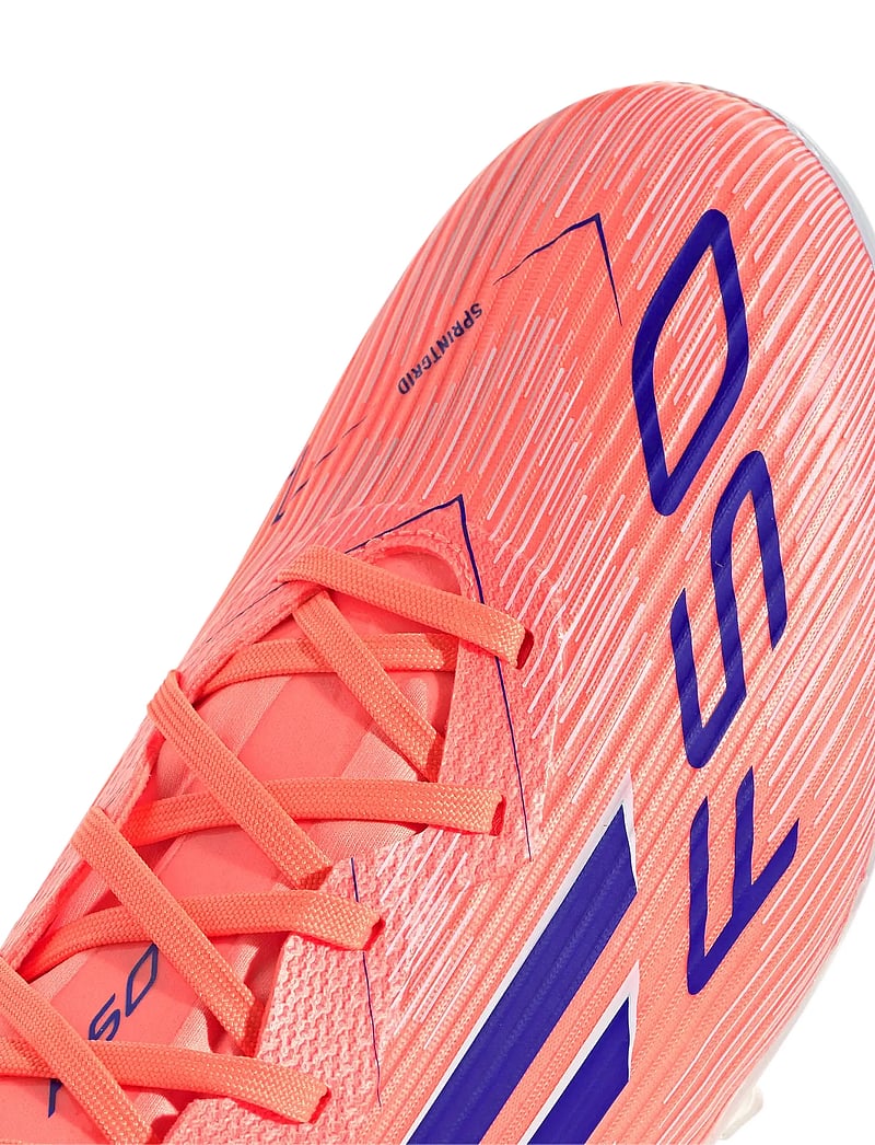 adidas Performance - F50 LEAGUE FG/MG - jalgpalli puutsad - beaora/lucblu/ftwwht - 5