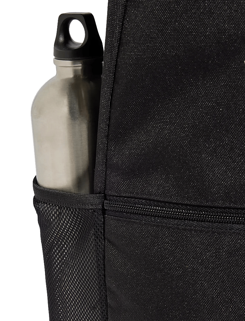 adidas Performance - CLSC PCASE BP - spordiseljakotid - black/white - 3
