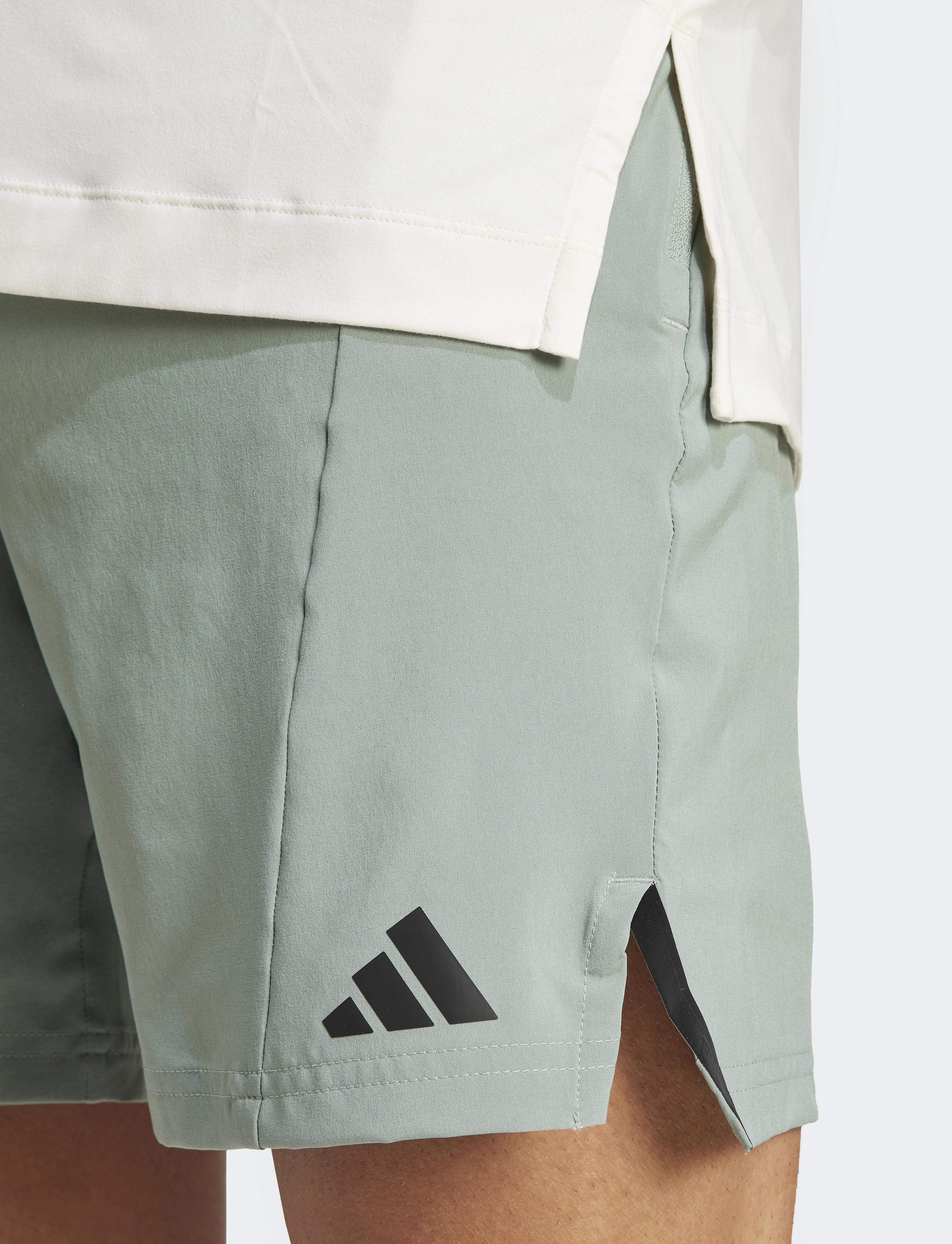 adidas Performance - D4T SHORT - lowest prices - silgrn - 4