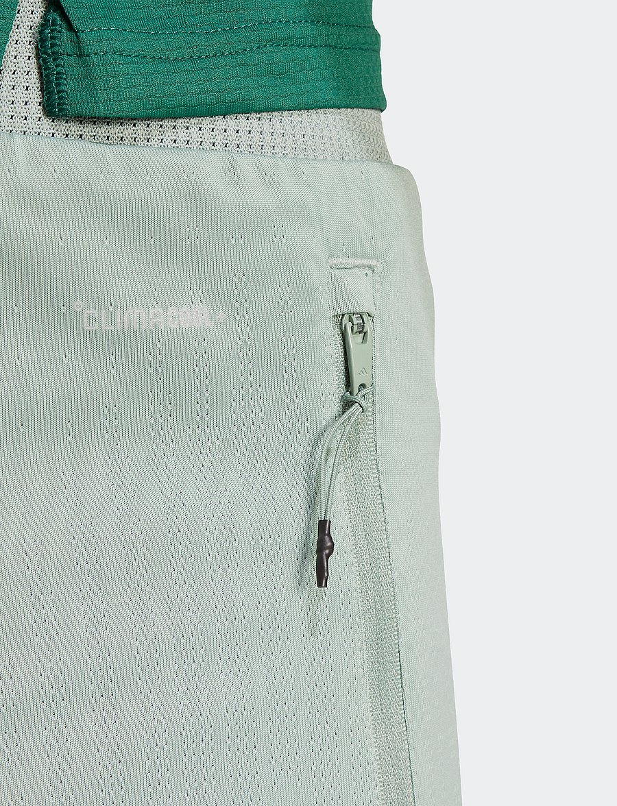 adidas Performance - AIRCHILL SHORTS - silgrn/wonsil - 2