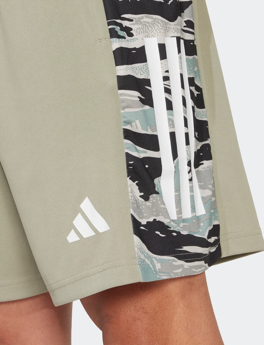 adidas Performance - CAMO 3S SHORT - trainingsshorts - silpeb - 2
