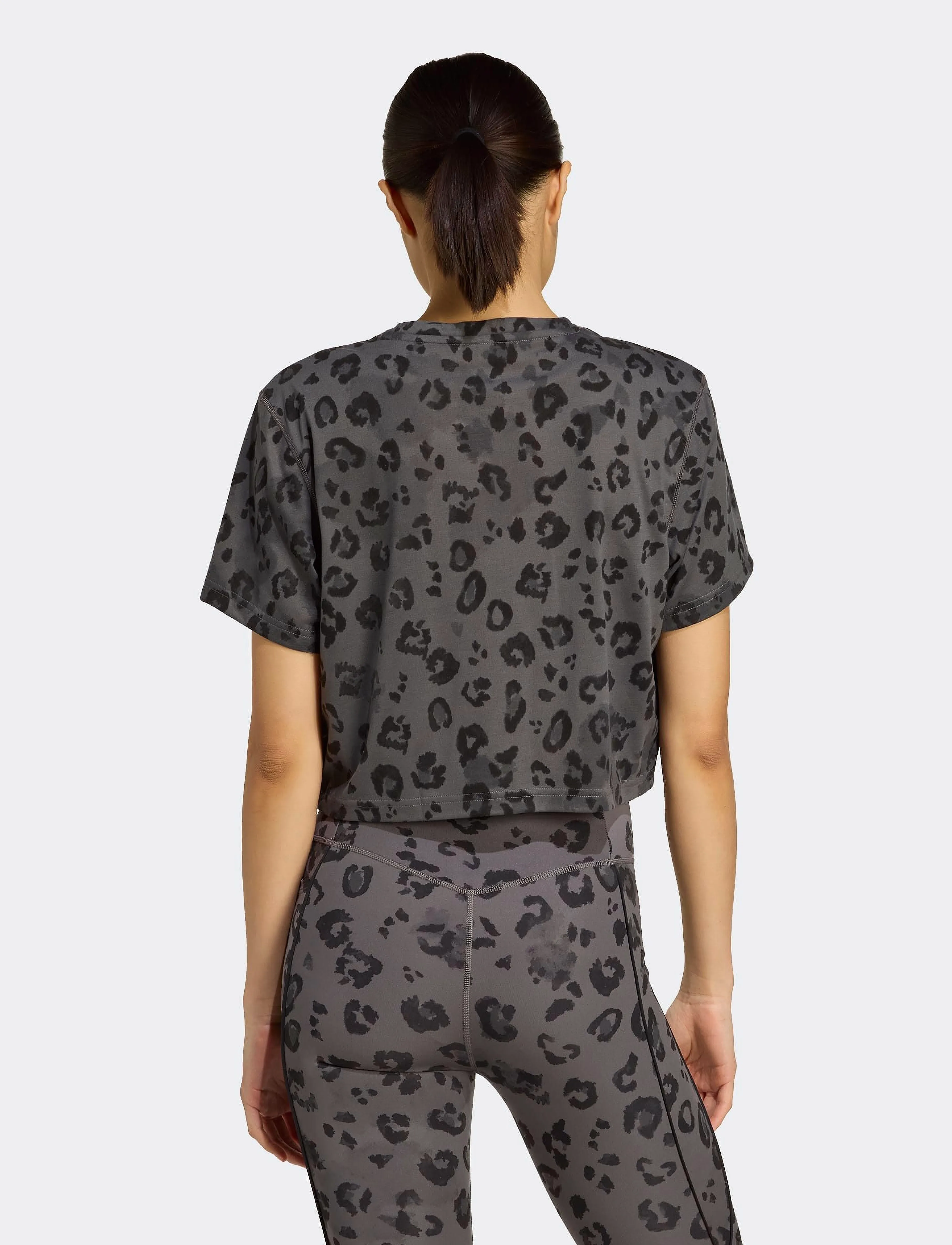adidas Performance - WE T-SHIRT AOP - t-shirts - grefiv/print - 3