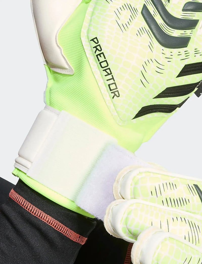 adidas Performance - PRED GL MTC FS - fußballhandschuhe - luclem/white/black - 2