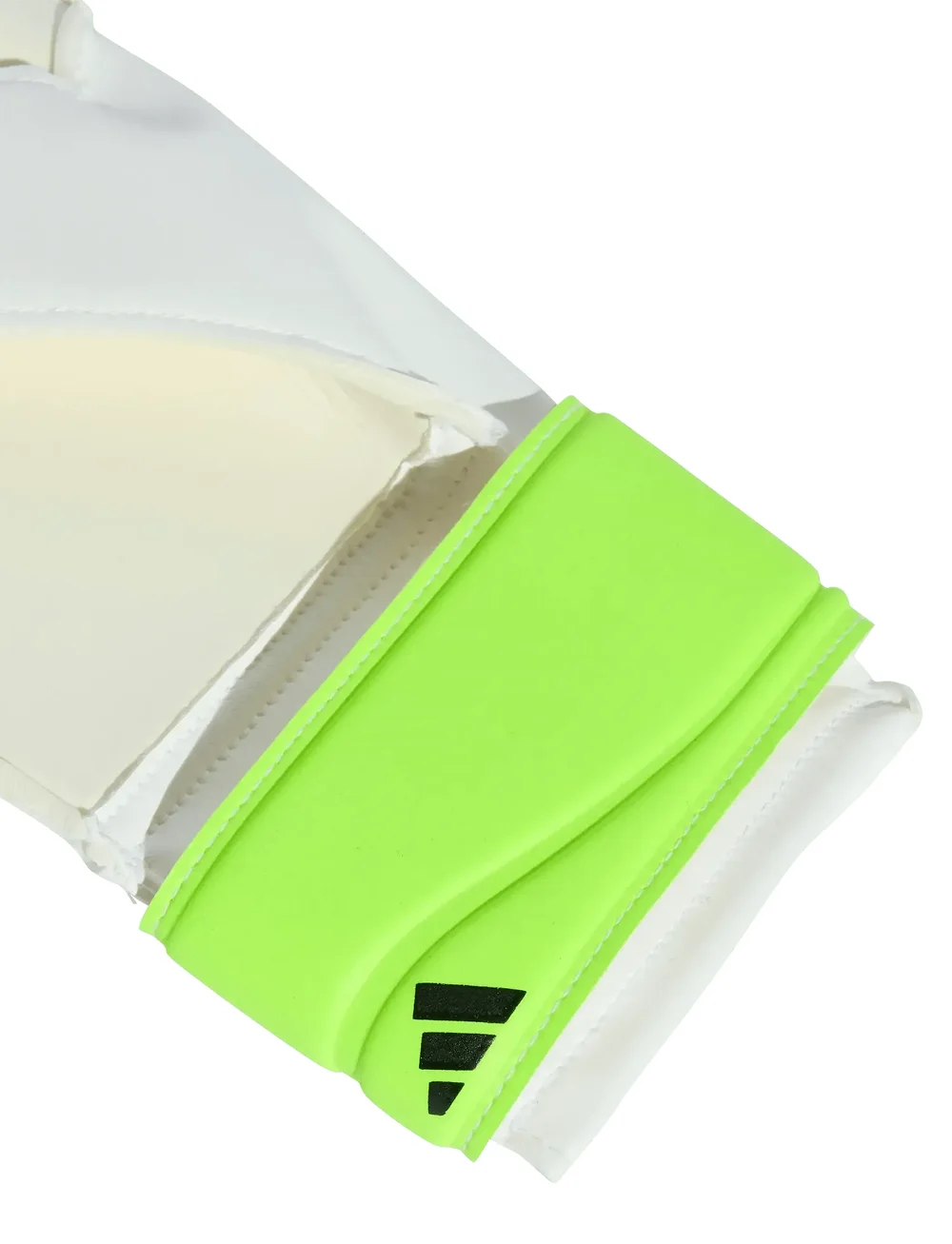 adidas Performance - PRED GL TRN J - jalkapallovarusteet - luclem/black/purrus - 2