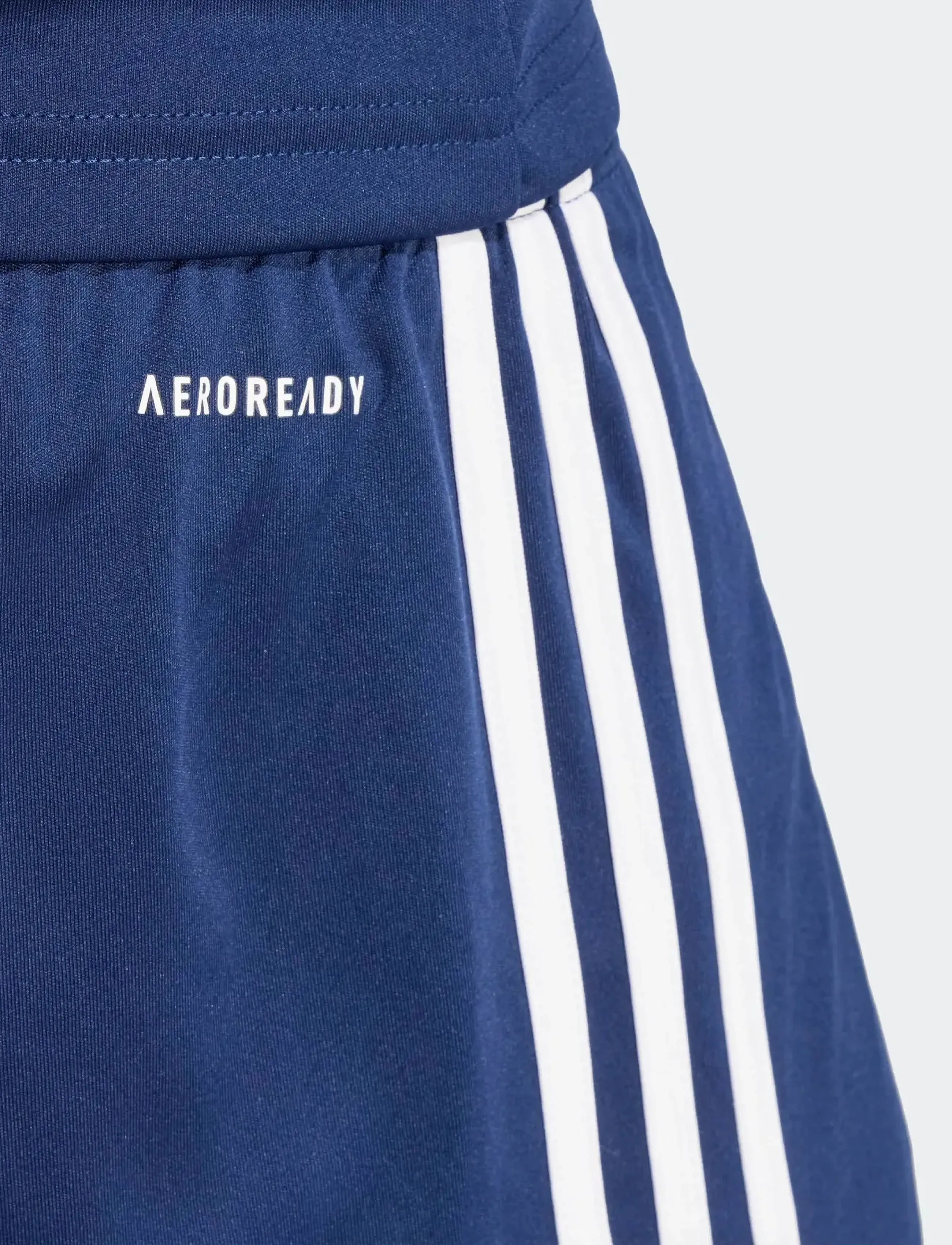 Shorts & Bermudas adidas Shorts squadra 25 100% polyester recyclé 7