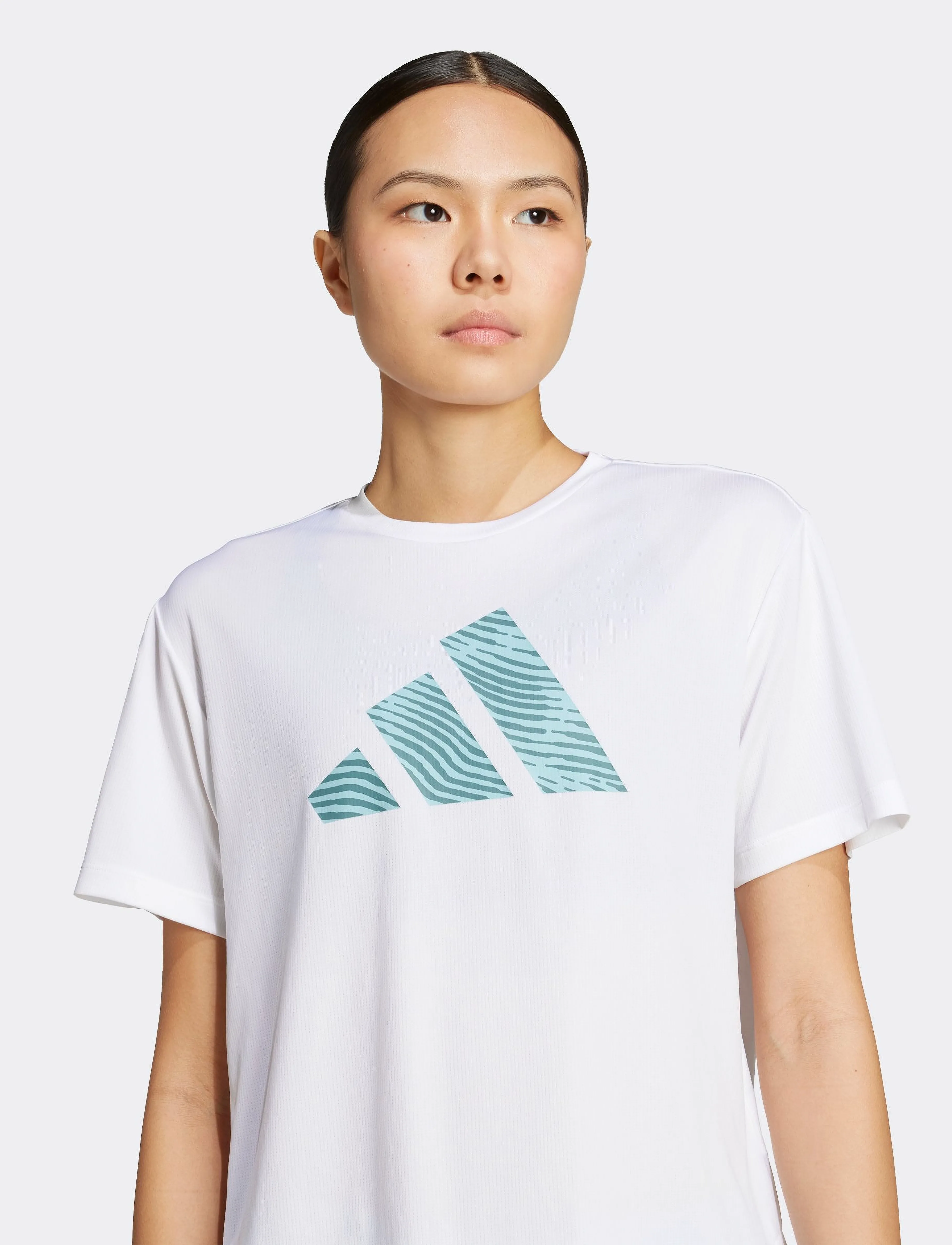 Adi365 E Bl T W 3