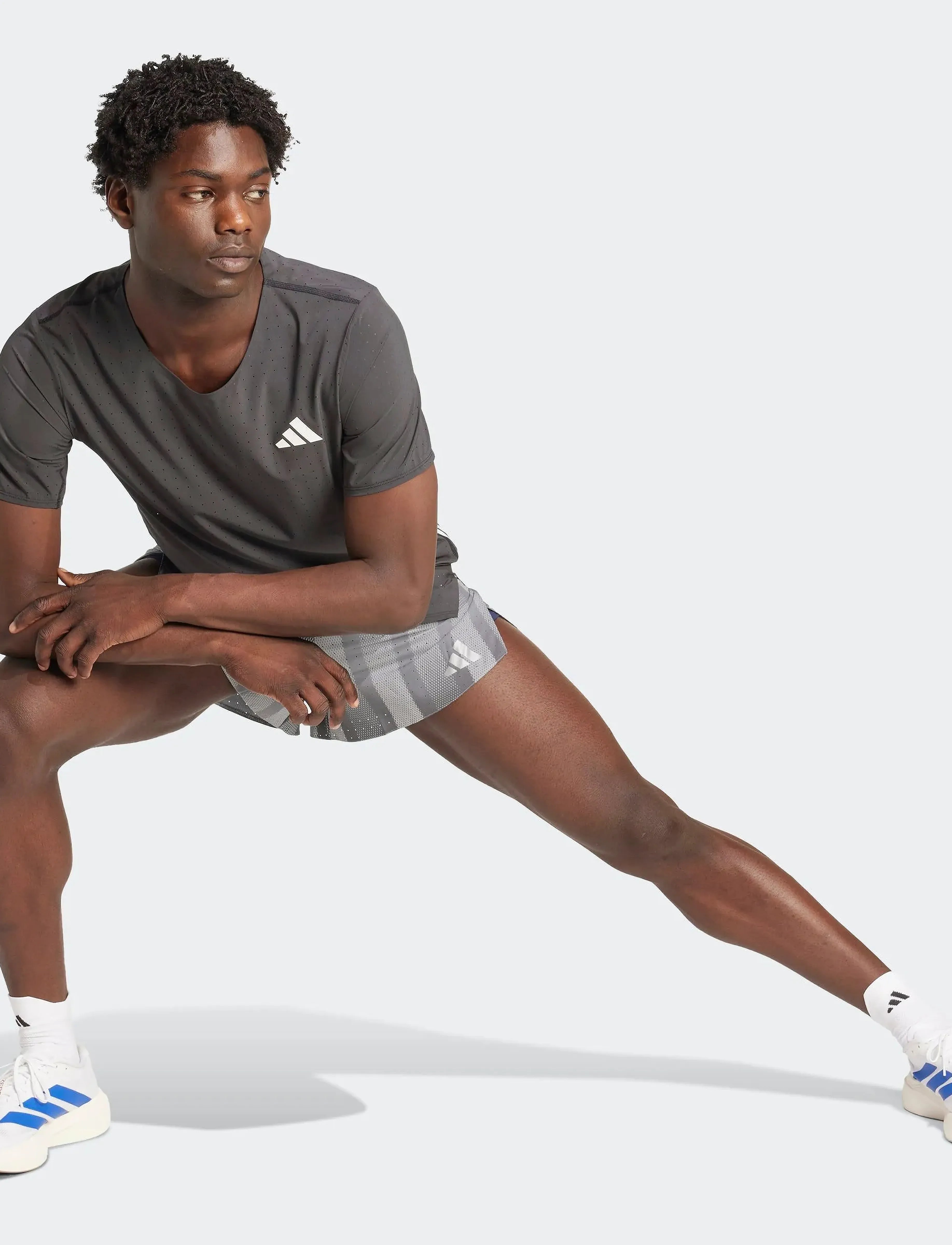 adidas Performance - ADIZERO P SHT M - lühikesed jooksupüksid - grethr/grefiv - 0