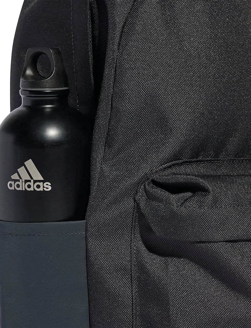 adidas Performance - ESS 3D LOGO BP - sporttaschen - carbon - 3