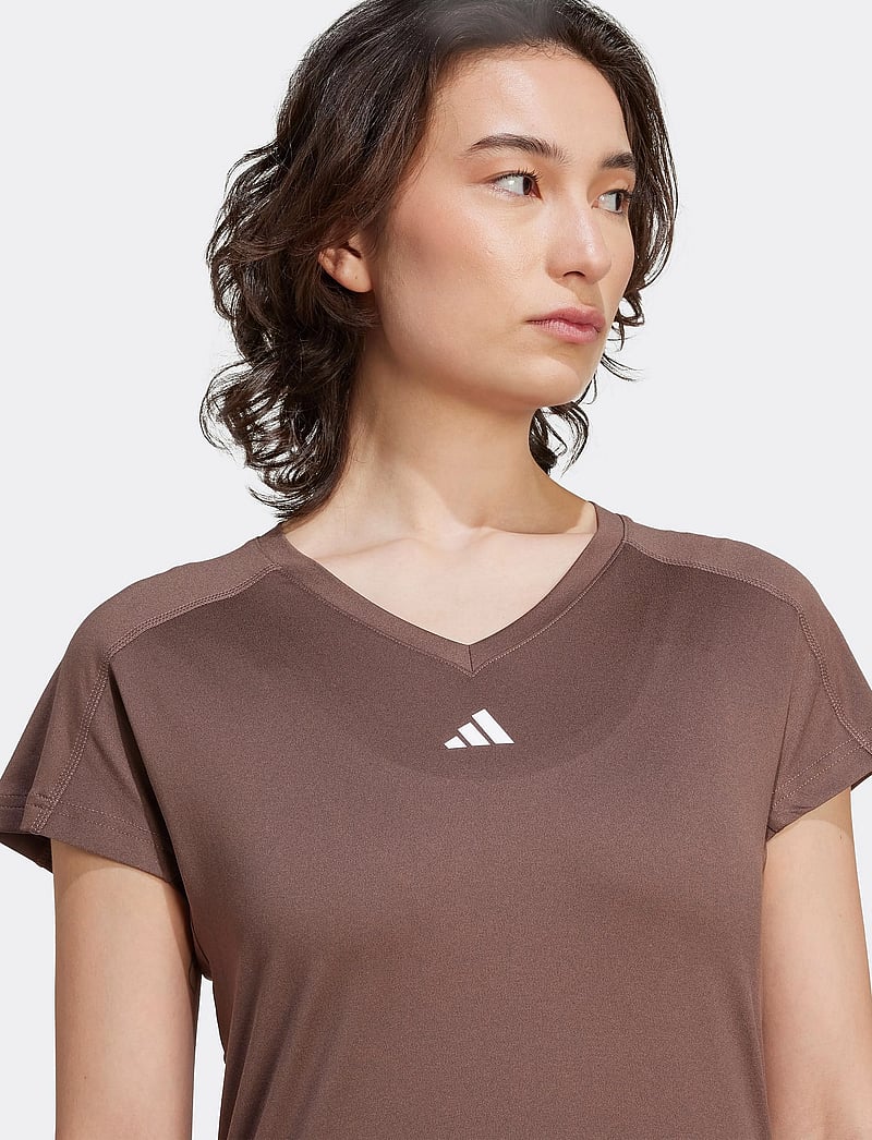 adidas Performance - WE MIN T - t-shirts - earstr/white - 5