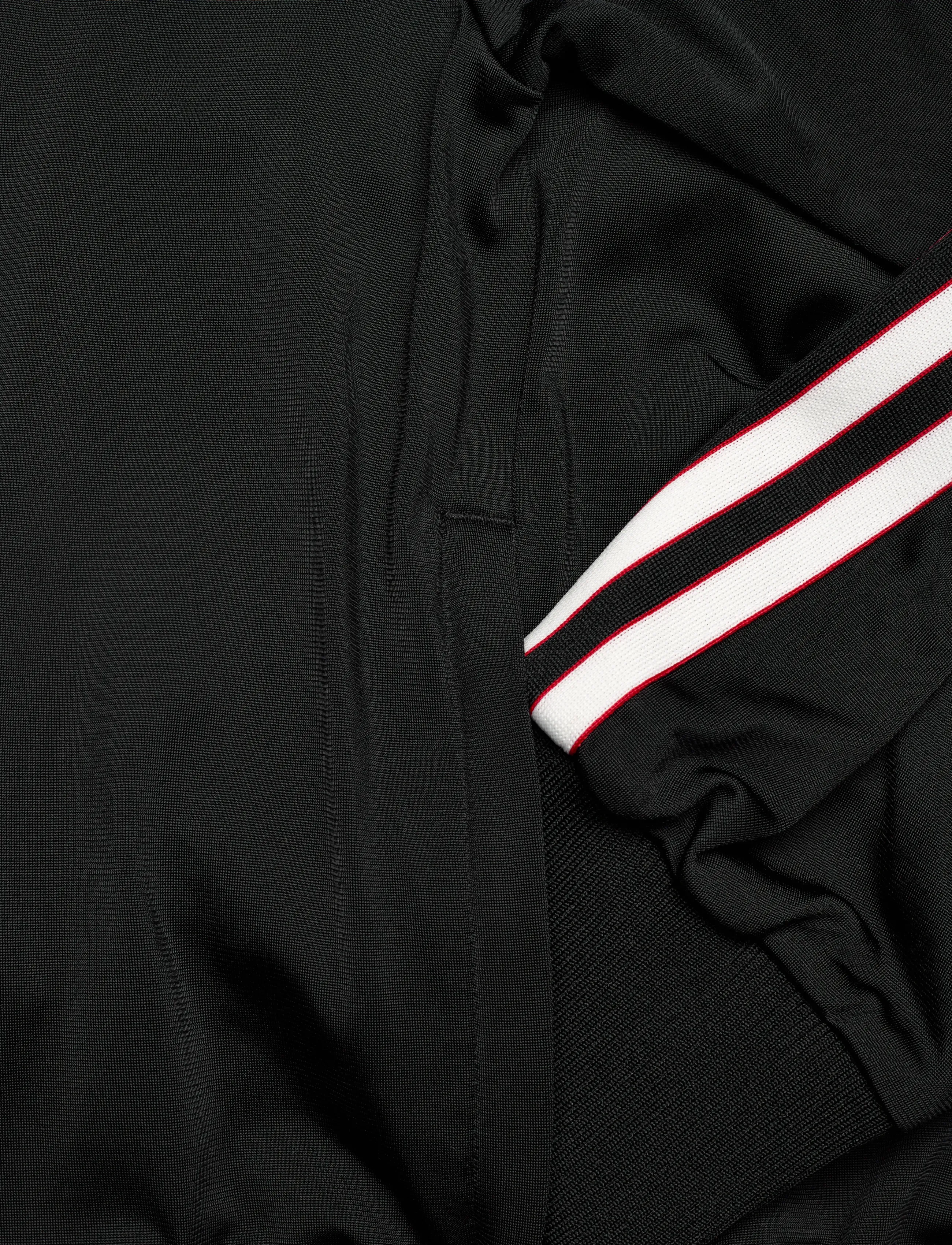adidas Performance - MUFC SR TT - black/multco - 5