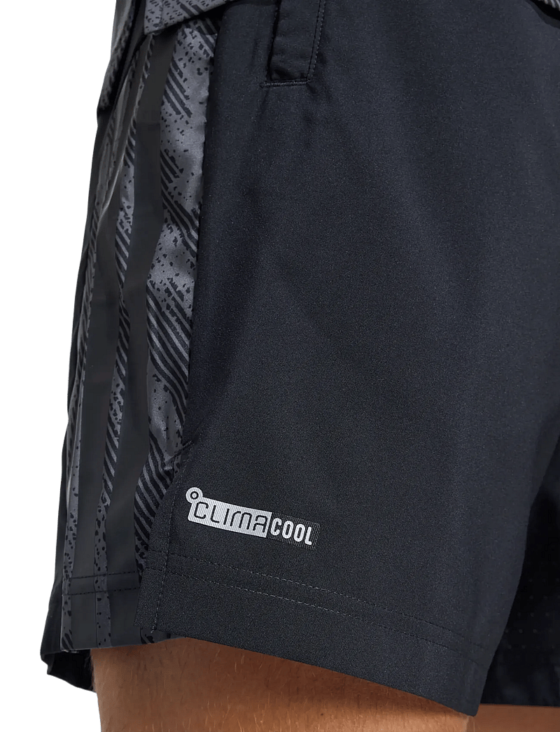 adidas Performance - TECHESS SHORT - lühikesed treeningpüksid - black - 4