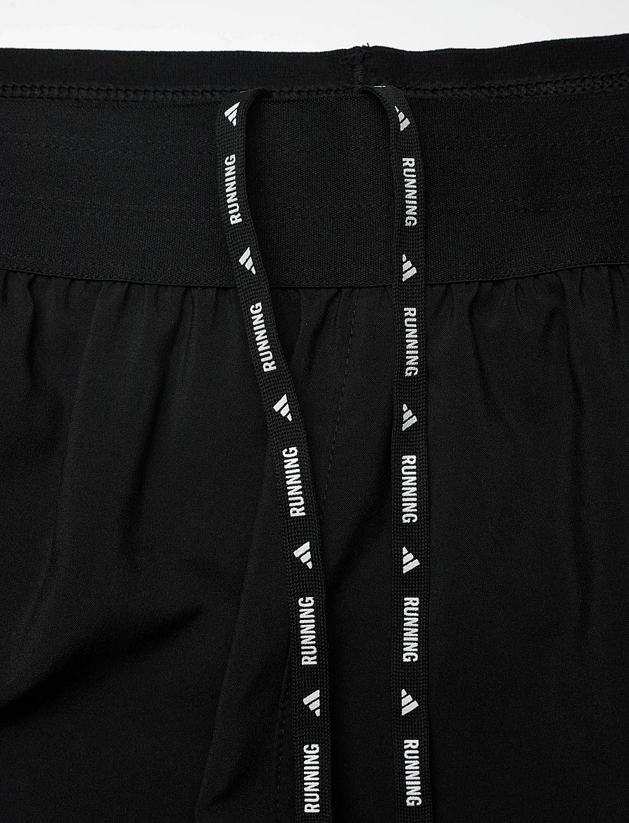 adidas Performance - Run Ess Shor M - lühikesed jooksupüksid - black - 2