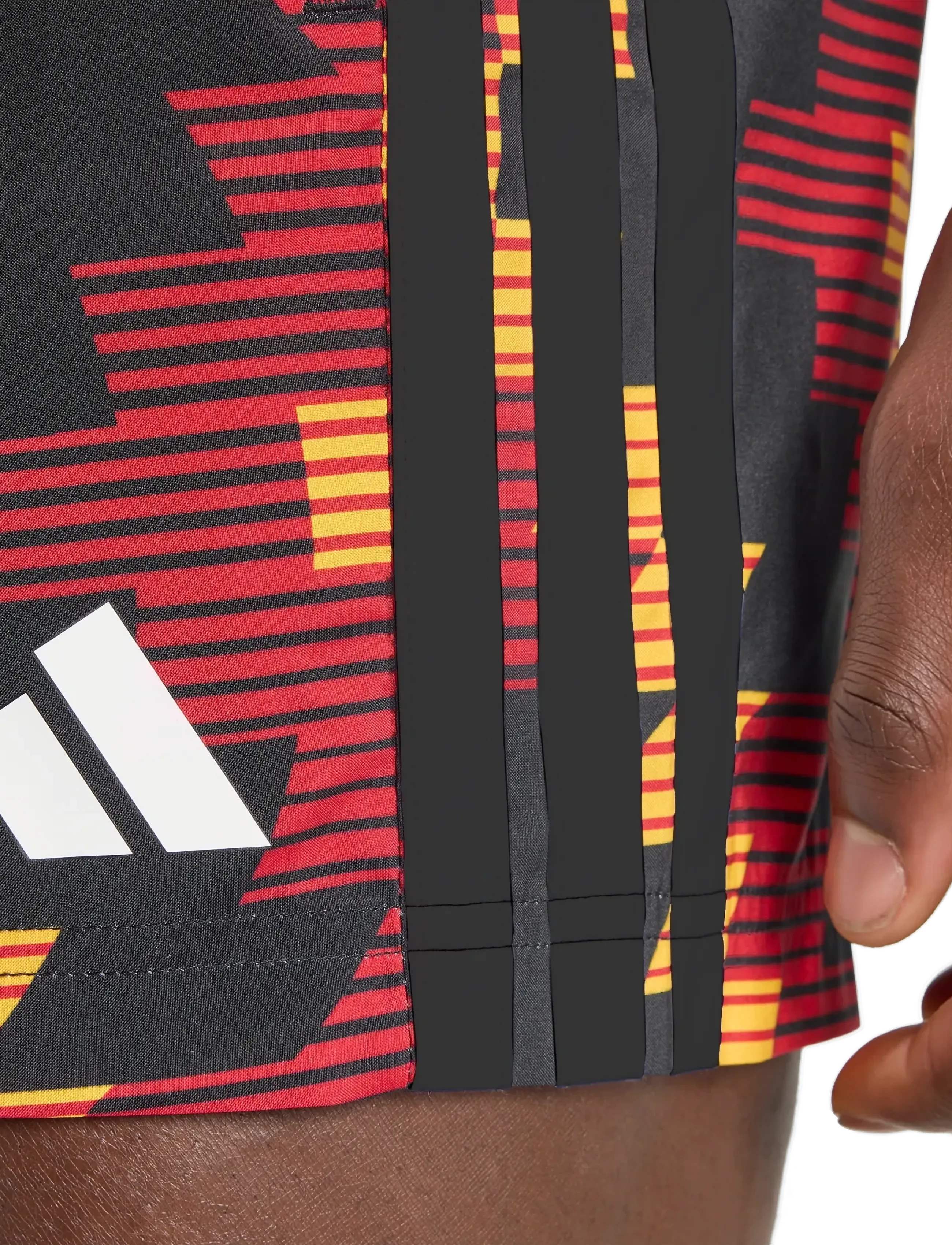 adidas Performance - Firebird AOP SH 5IN - badbyxor - cogold/white - 4