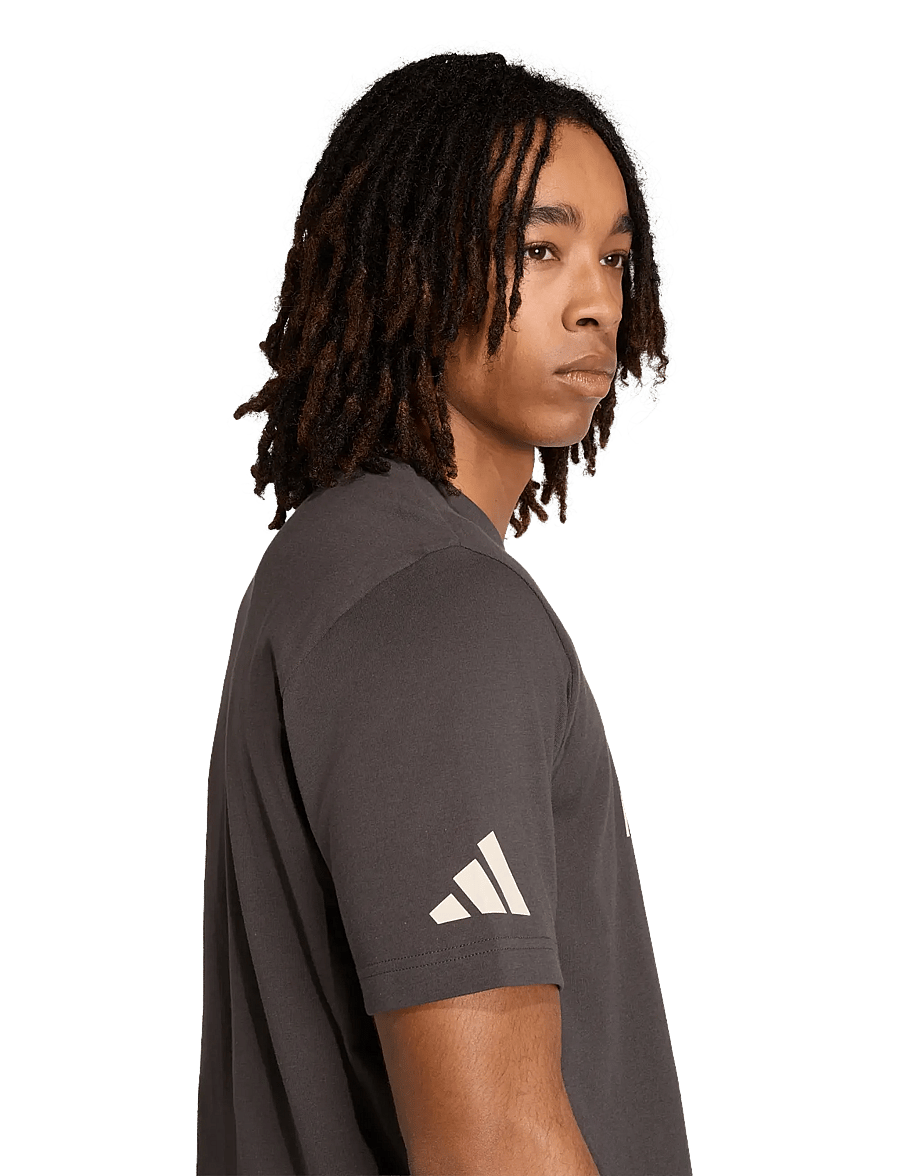 adidas Performance - Audi Revolut F1 Team DNA GFTEE M - tops & t-shirts - utiblk - 3