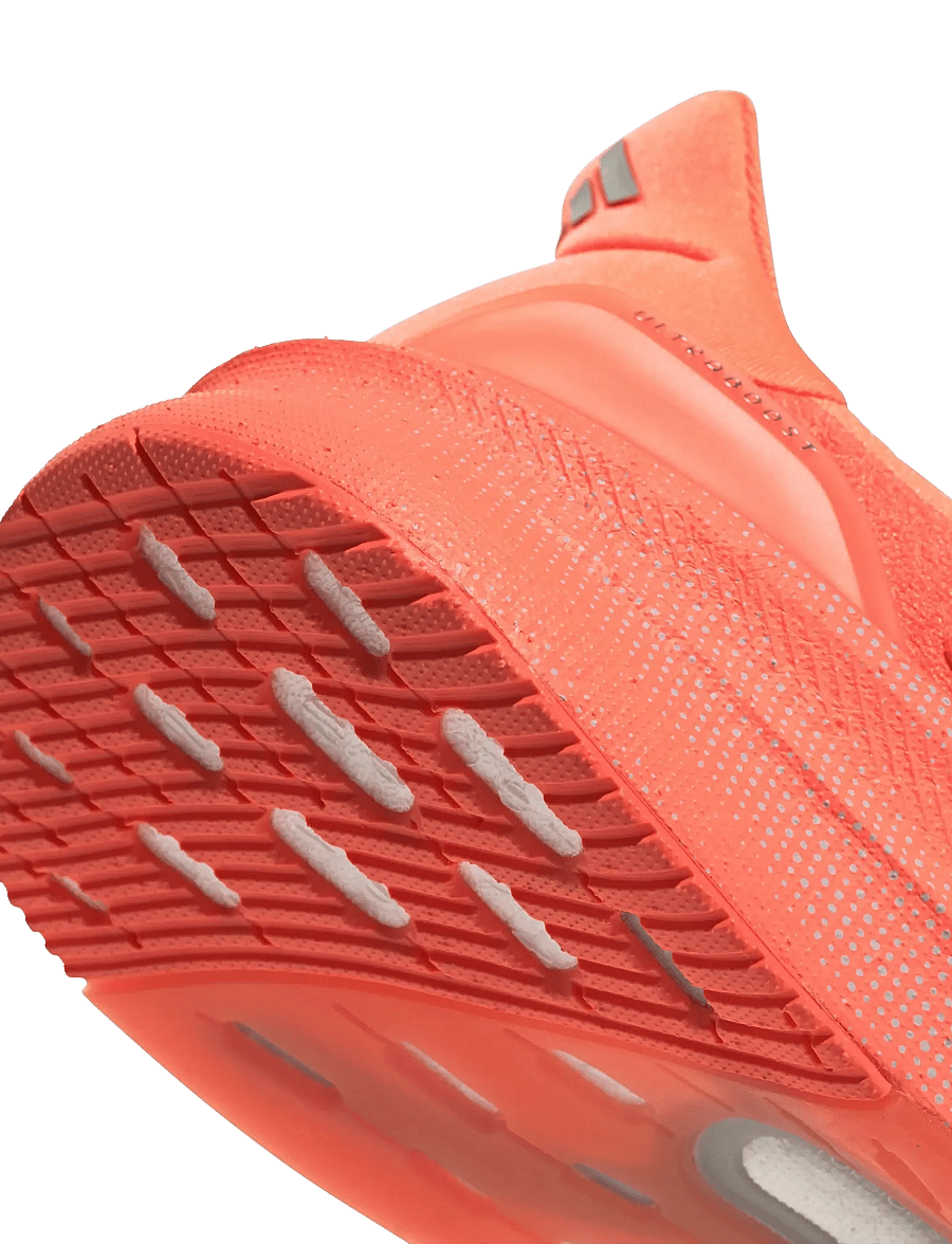 adidas Performance - ULTRABOOST 5 W - juoksukengät - beaora/silvmt/lgsogr - 5