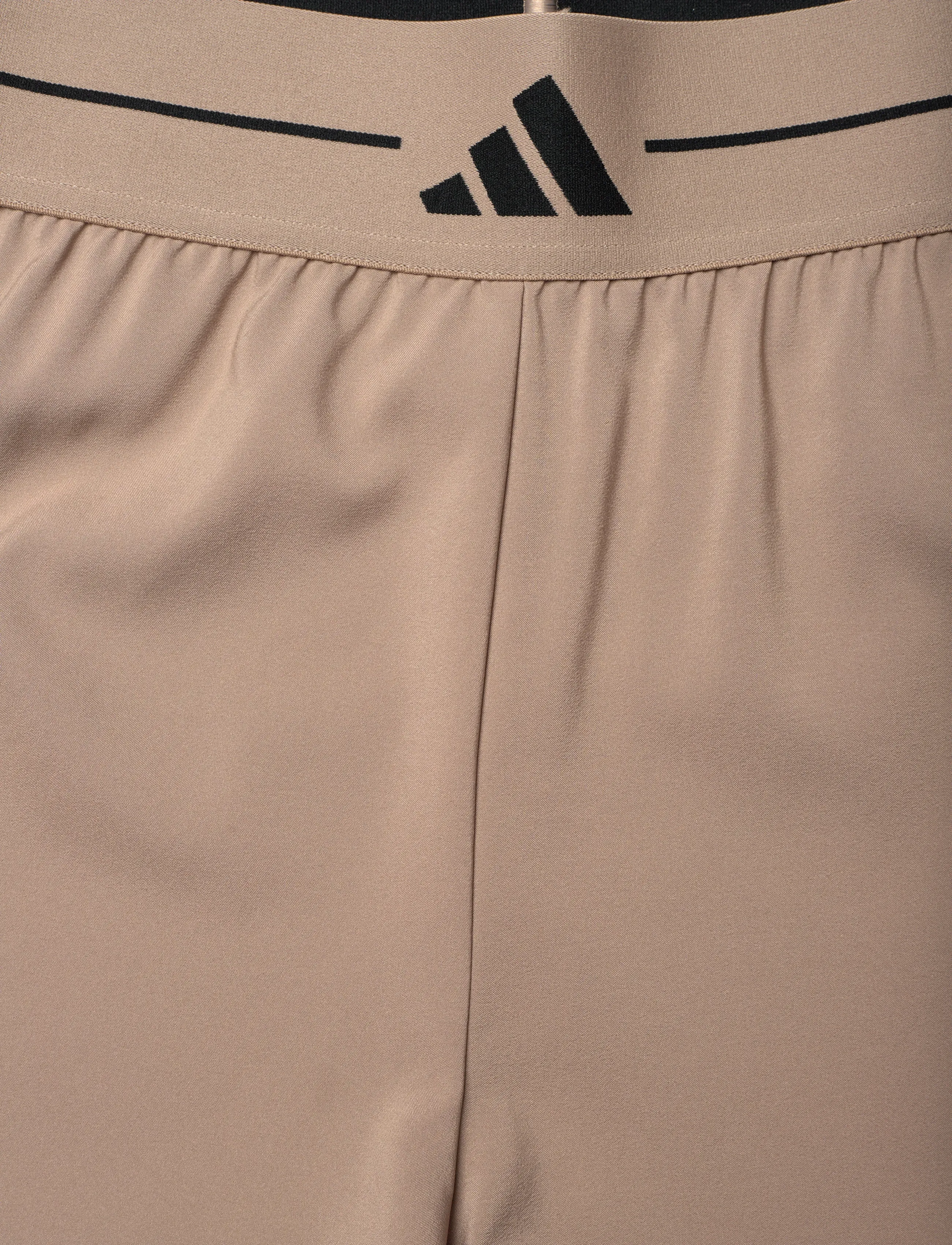 adidas Performance - HYG WOVEN SHORT - trainingsshorts - chabrn - 4