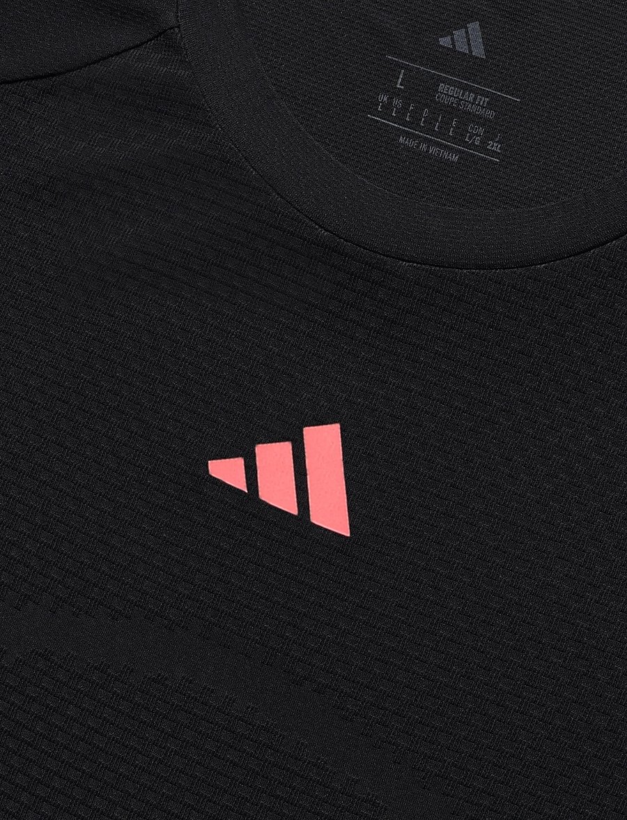 adidas Performance - 3D WC TEE - t-shirts - black - 2