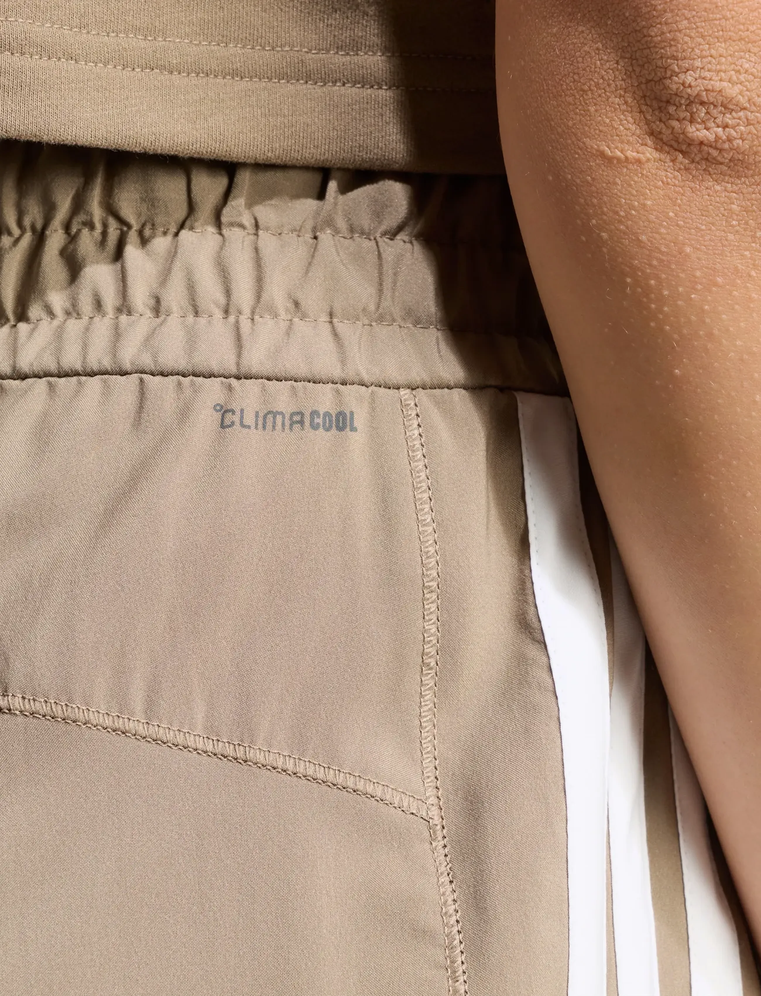 adidas Performance - PACER HIGH W - träningsshorts - khasix/white - 5