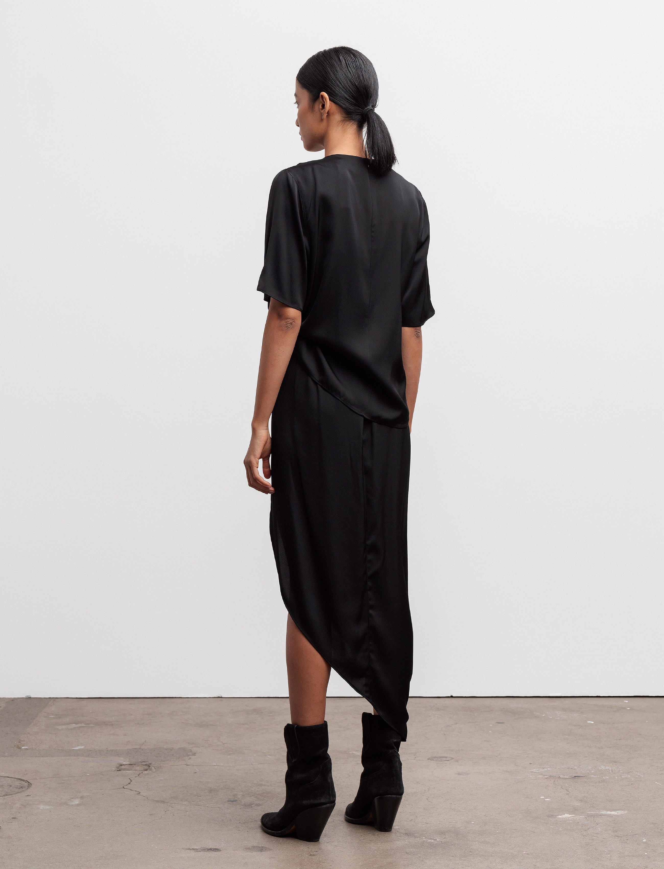 Ahlvar Gallery - Zuri tee - black - 4