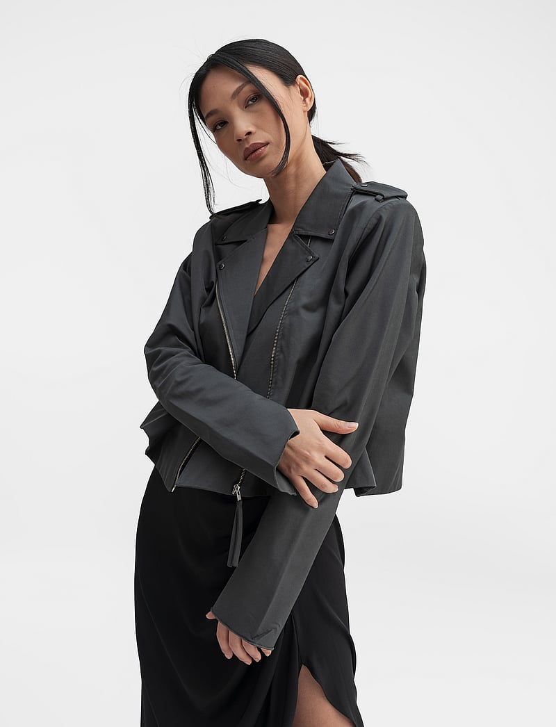 Ahlvar Gallery - Kiko jacket - utility jakid - dark grey - 5