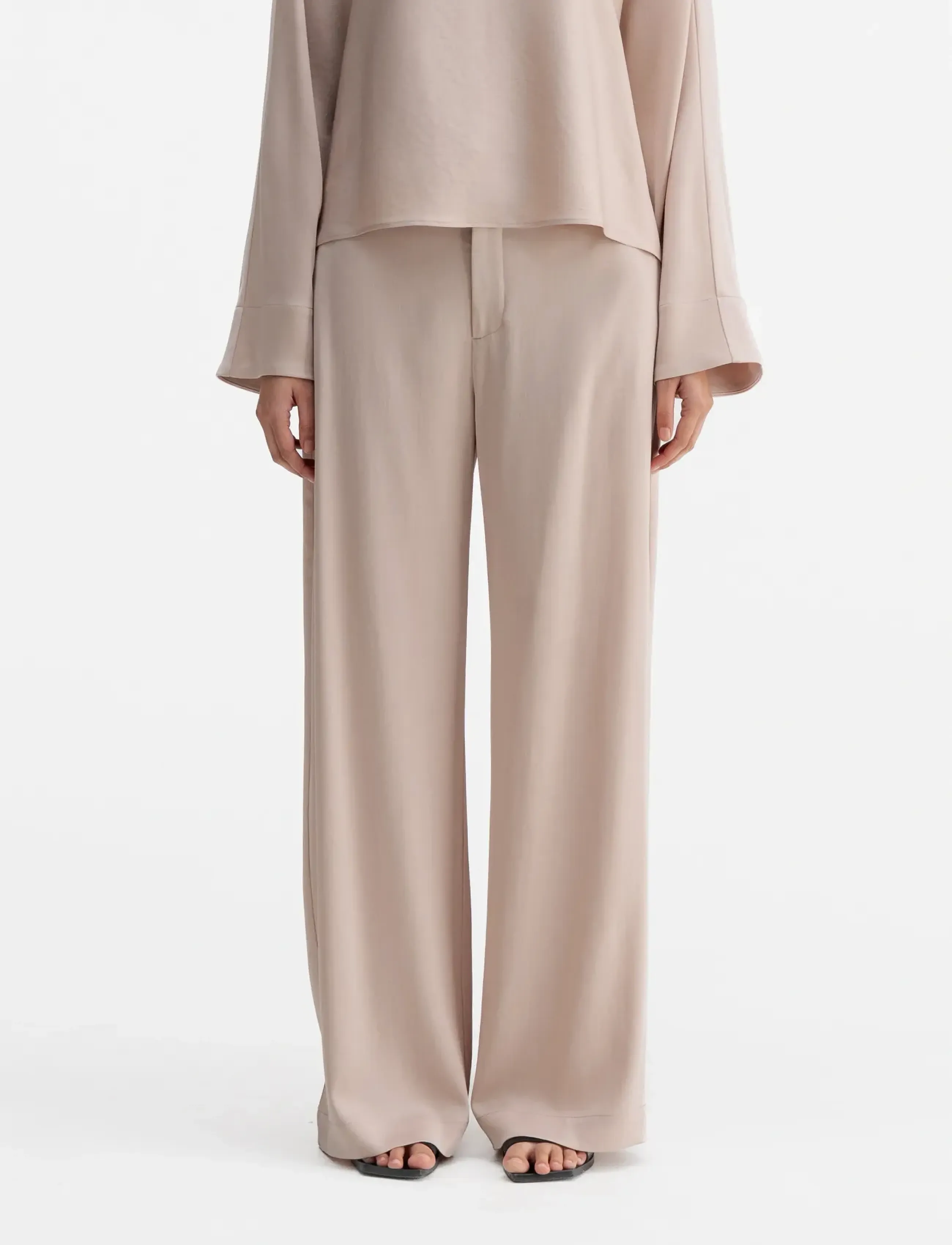 Ahlvar Gallery Mila Trousers, S Regular, Beige - Straight Leg, Frauen