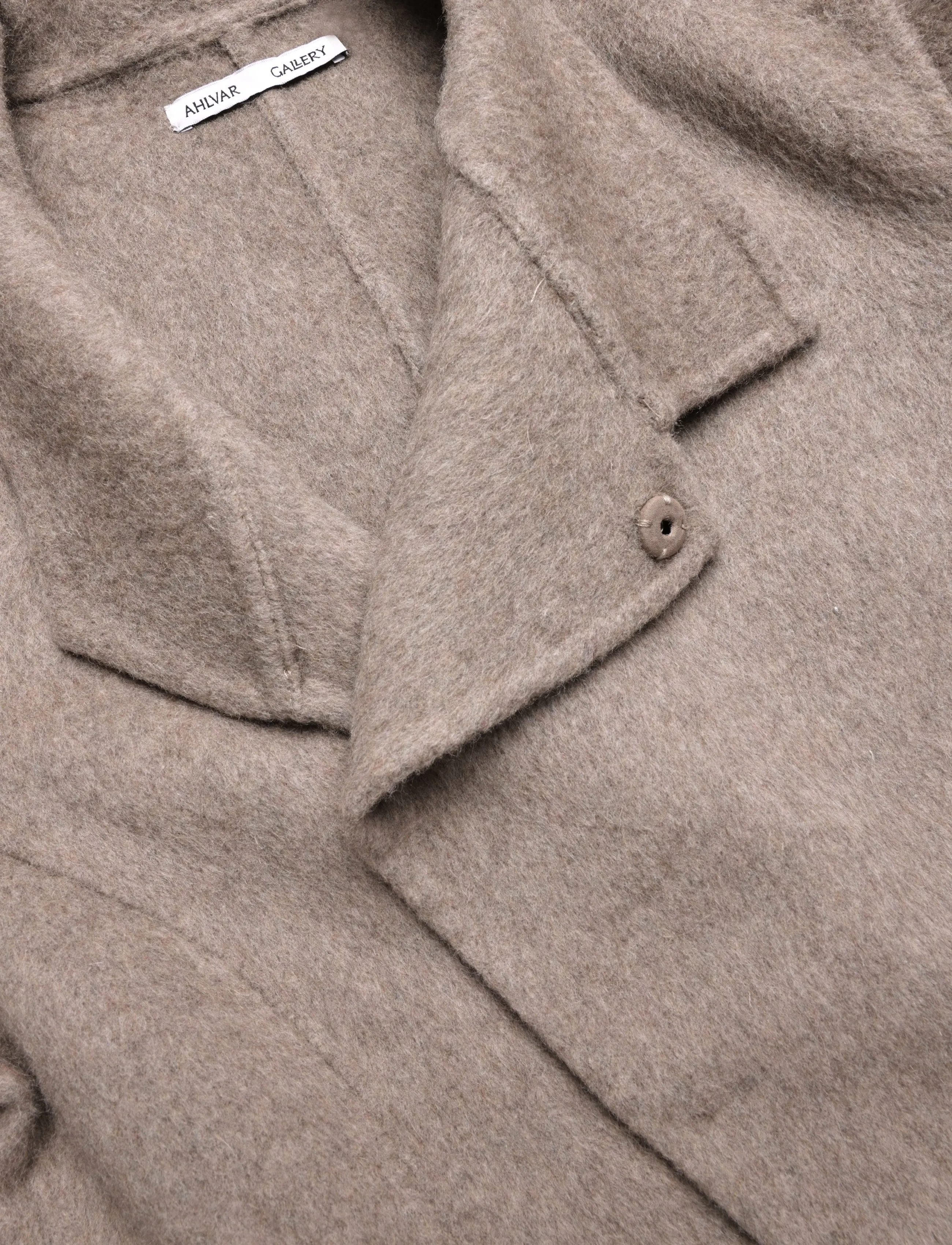 Ahlvar Gallery - Leia wool blazer - single breasted blazers - light brown - 2