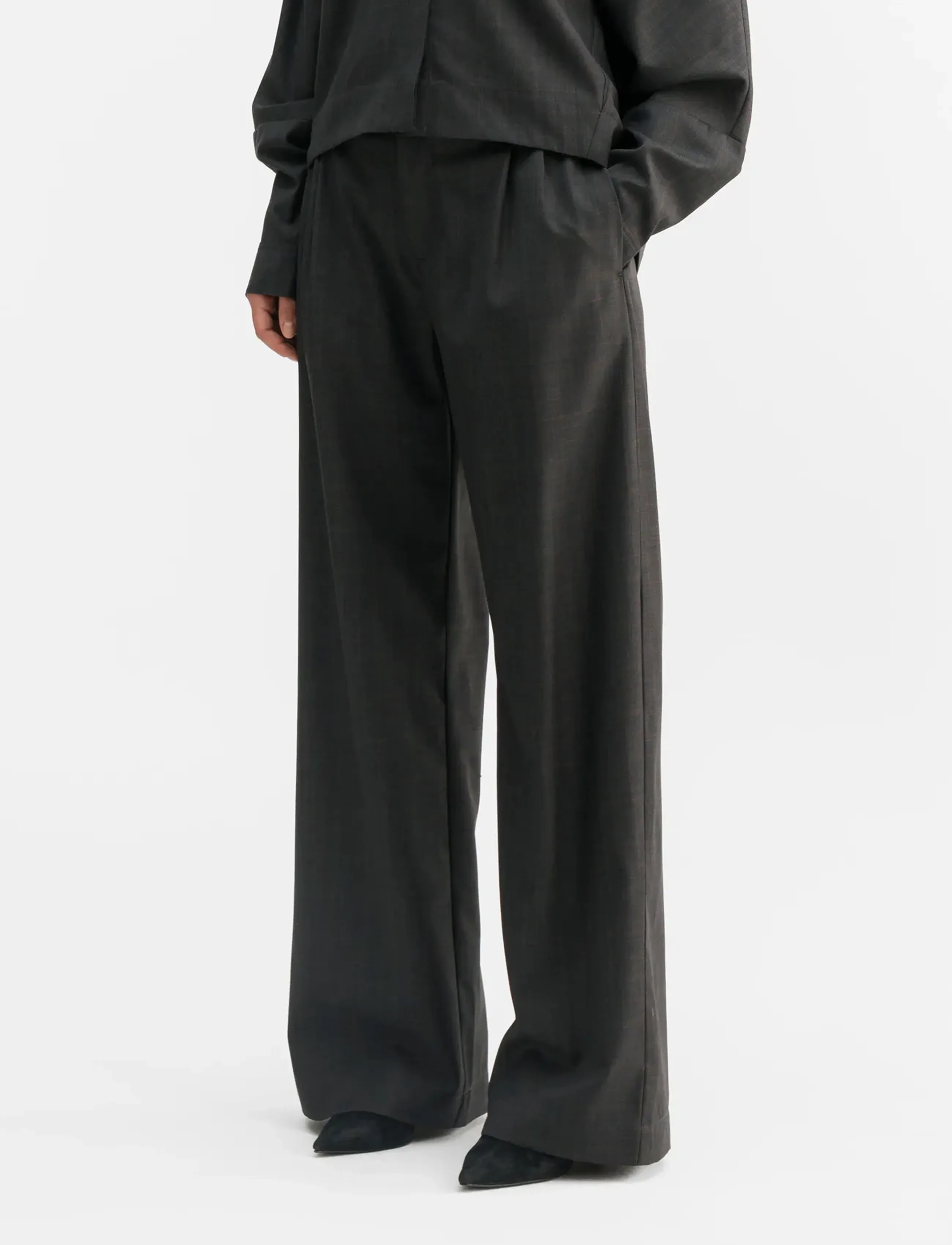 Ahlvar Gallery - Mel check trousers - laia säärega püksid - dark grey - 3