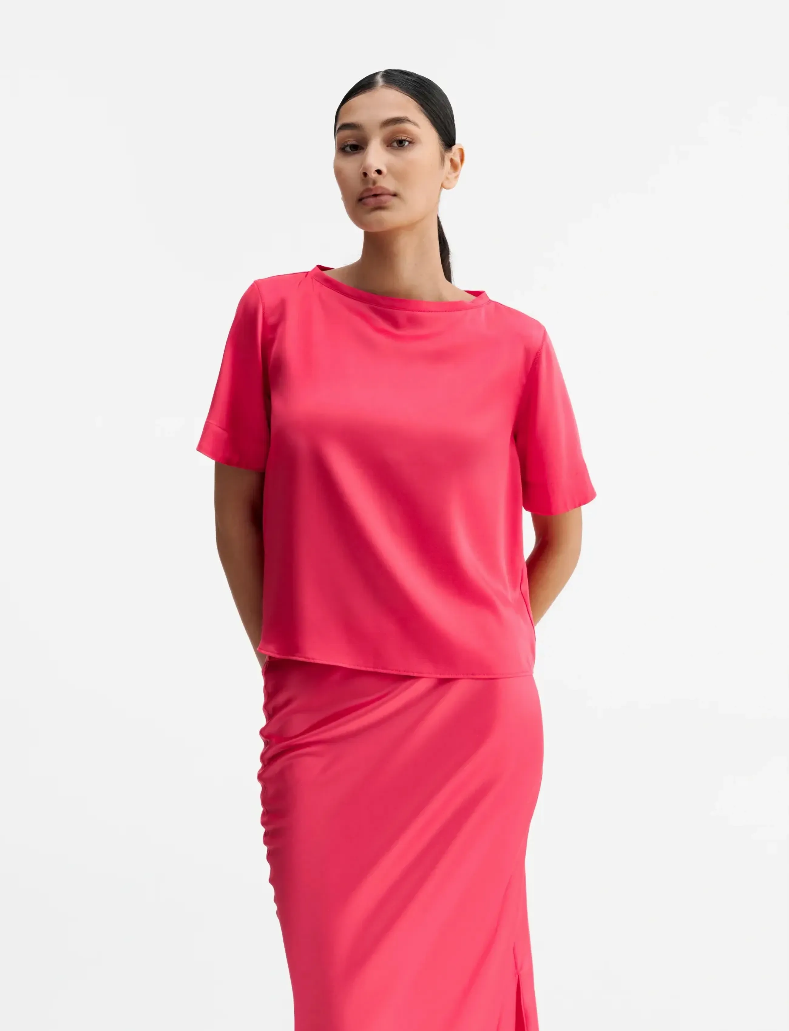 Ahlvar Gallery Lola Satin Tee, XS, Pink, Bluser > Kortærmede, Dame