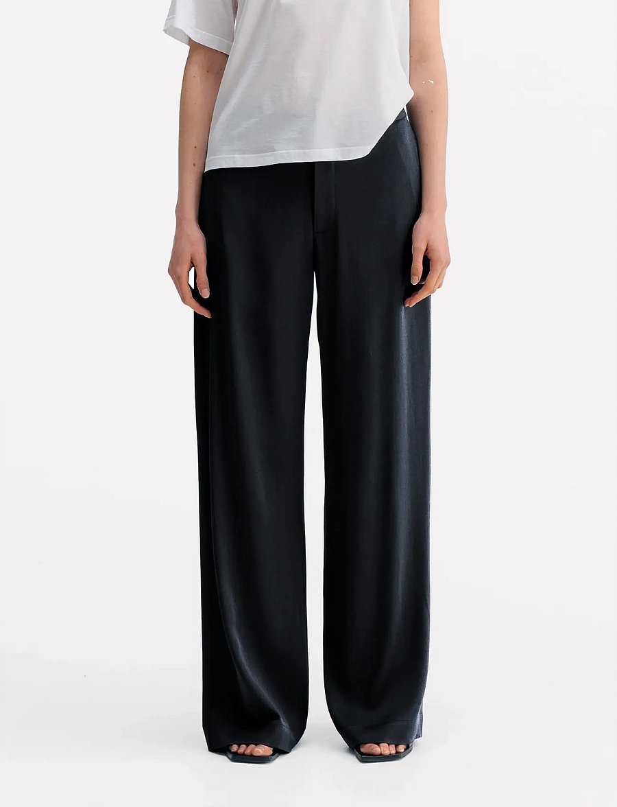 Ahlvar Gallery - Mila heavy satin trousers - bukser med brede ben - blue grey - 0