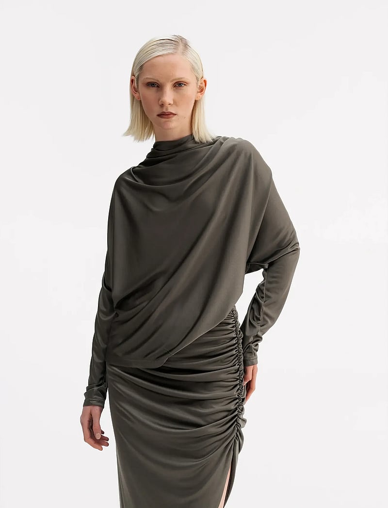 Ahlvar Gallery - Milly jersey blouse - långärmade blusar - light military - 0