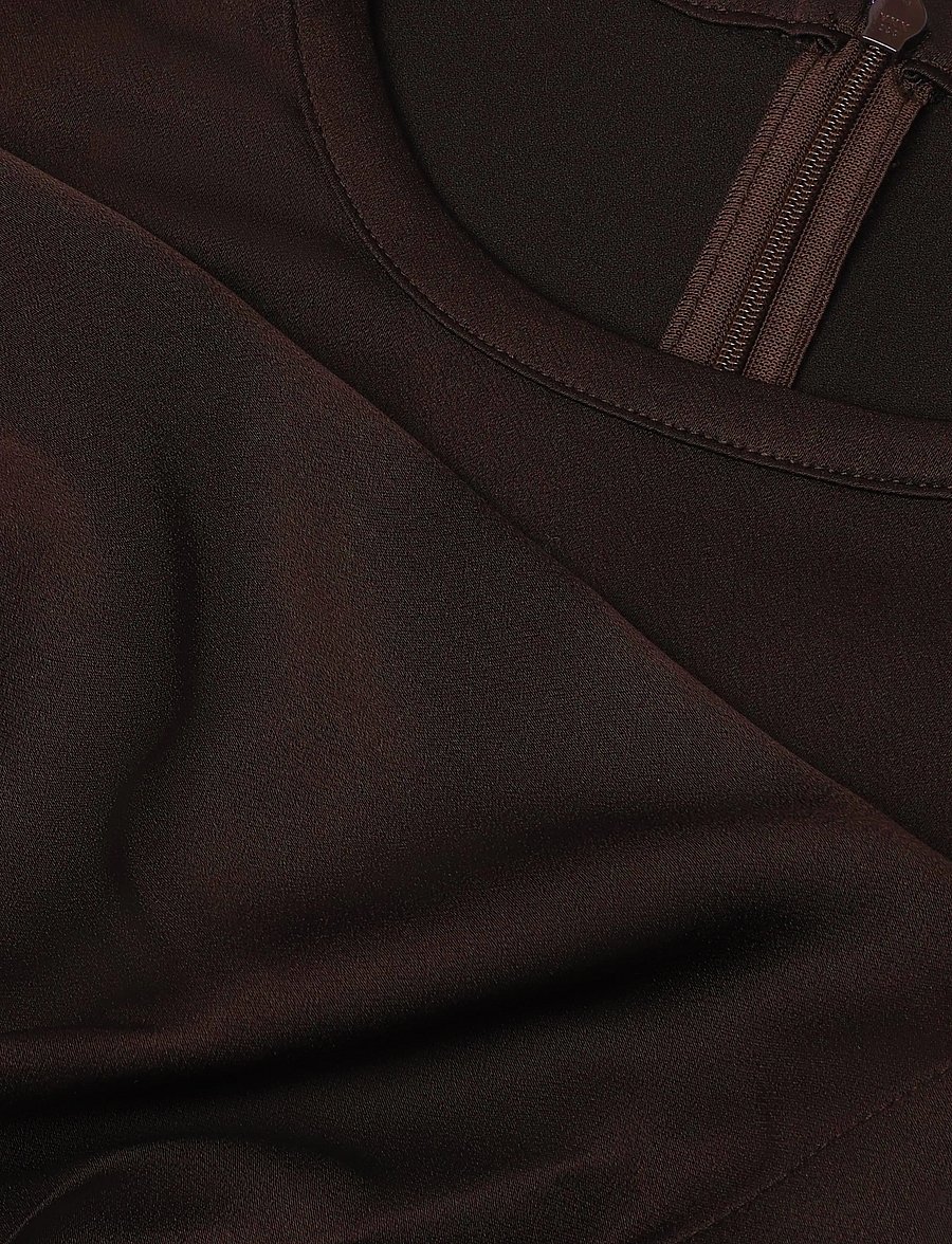 Ahlvar Gallery - Dara blouse - langærmede bluser - dark brown - 4
