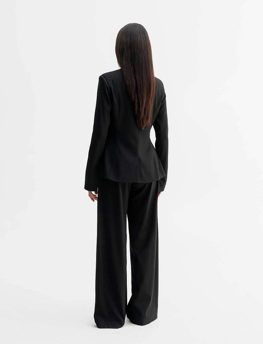 Ahlvar Gallery - Mel heavy wool trousers - hosen mit weitem bein - black - 4