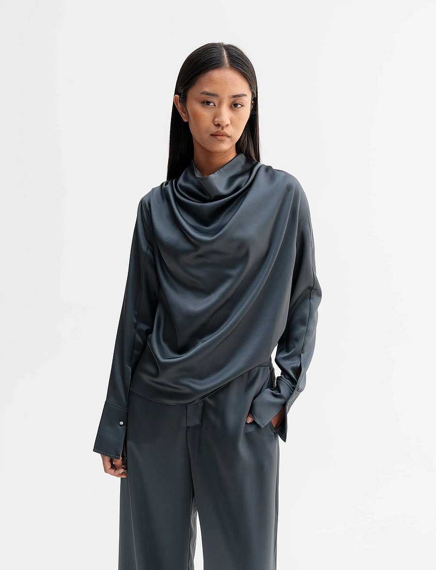 Ahlvar Gallery - Miko satin blouse - langærmede bluser - dark grey - 0