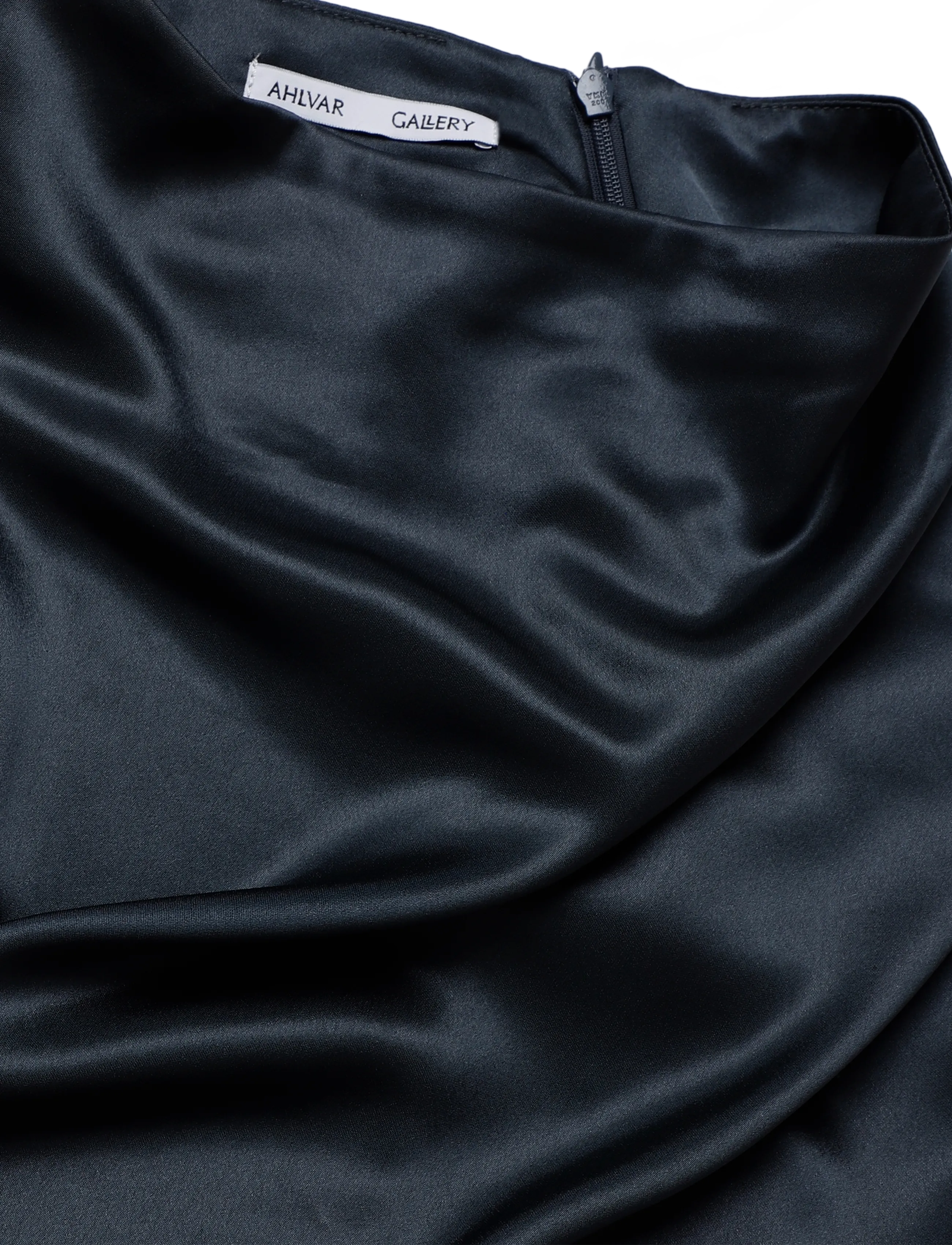 Ahlvar Gallery - Miko satin blouse - langærmede bluser - dark grey - 3