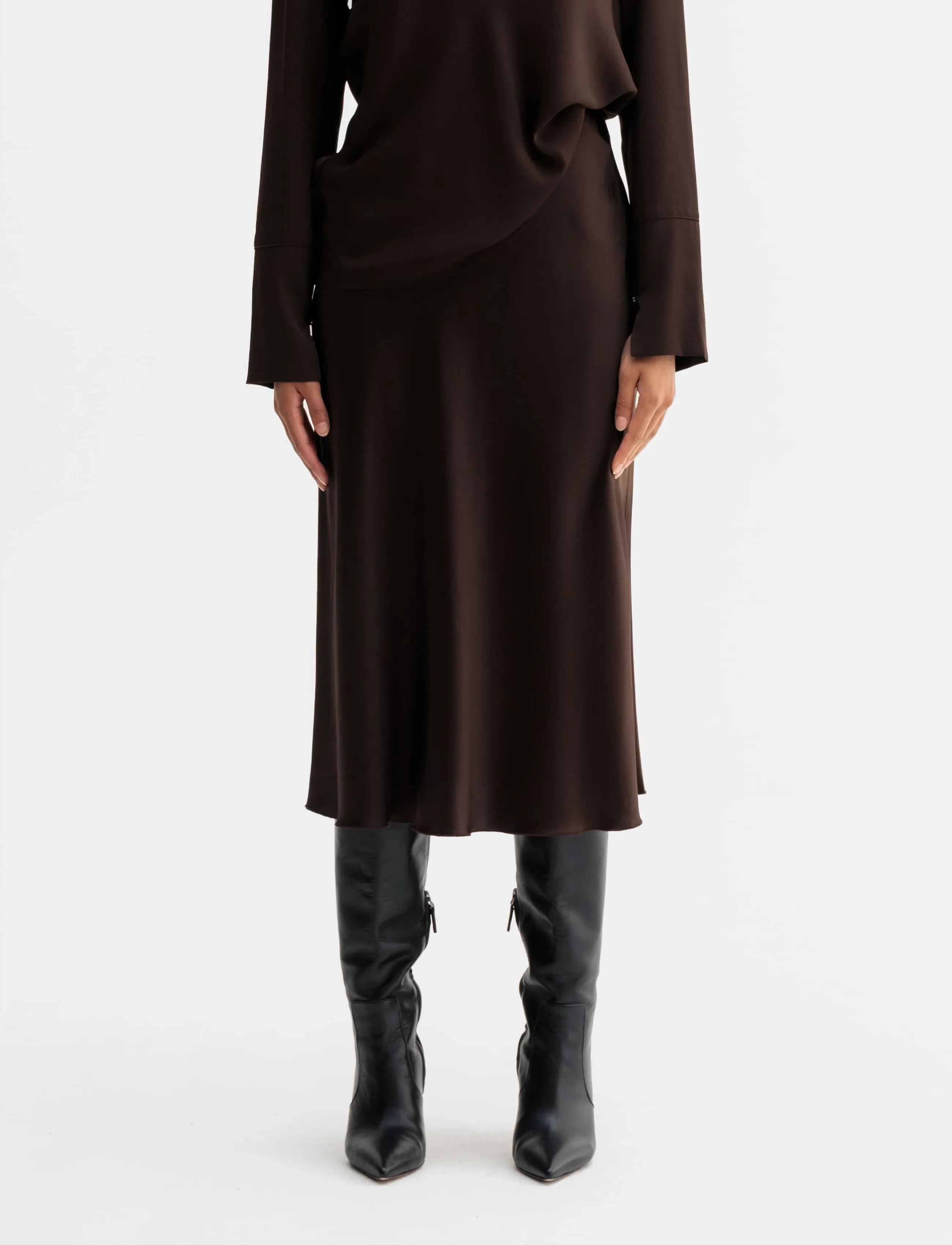 Ahlvar Gallery Hana satin silk skirt - Satin skirts - DARK BROWN / brown