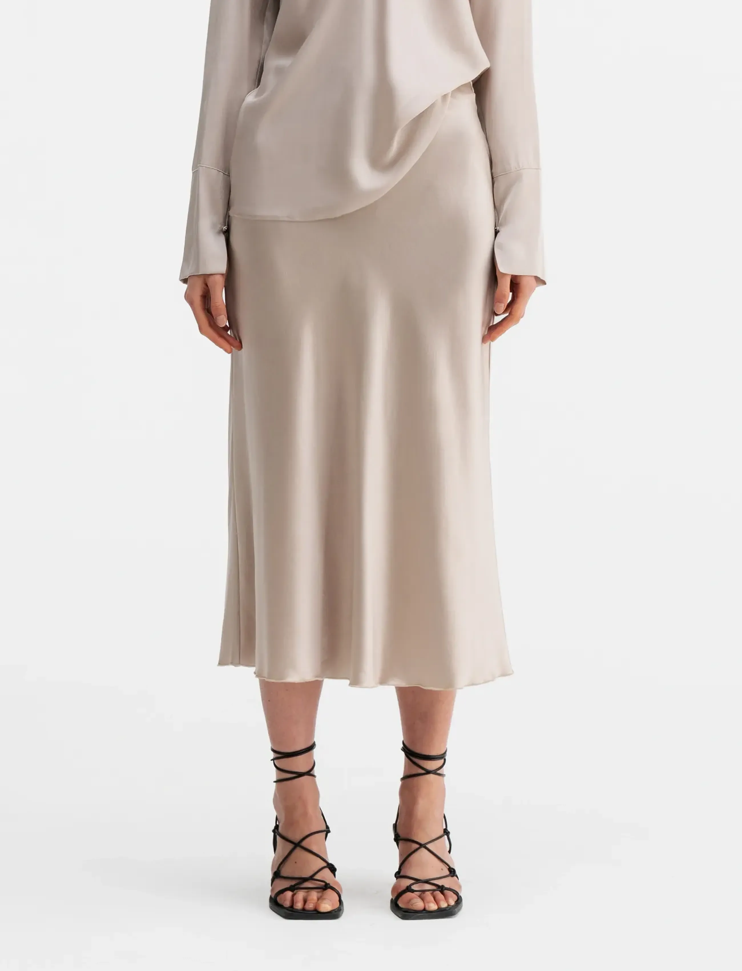 Ahlvar Gallery Hana satin silk skirt - Röcke - GREIGE / cream