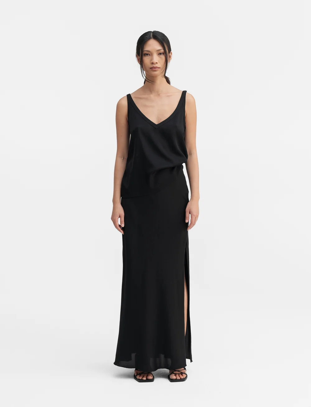 Ahlvar Gallery - Shin silk tank - Ärmlösa blusar - black - 0