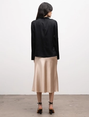 Ahlvar Gallery - Ayumi blouse - blouses à manches longues - black - 3