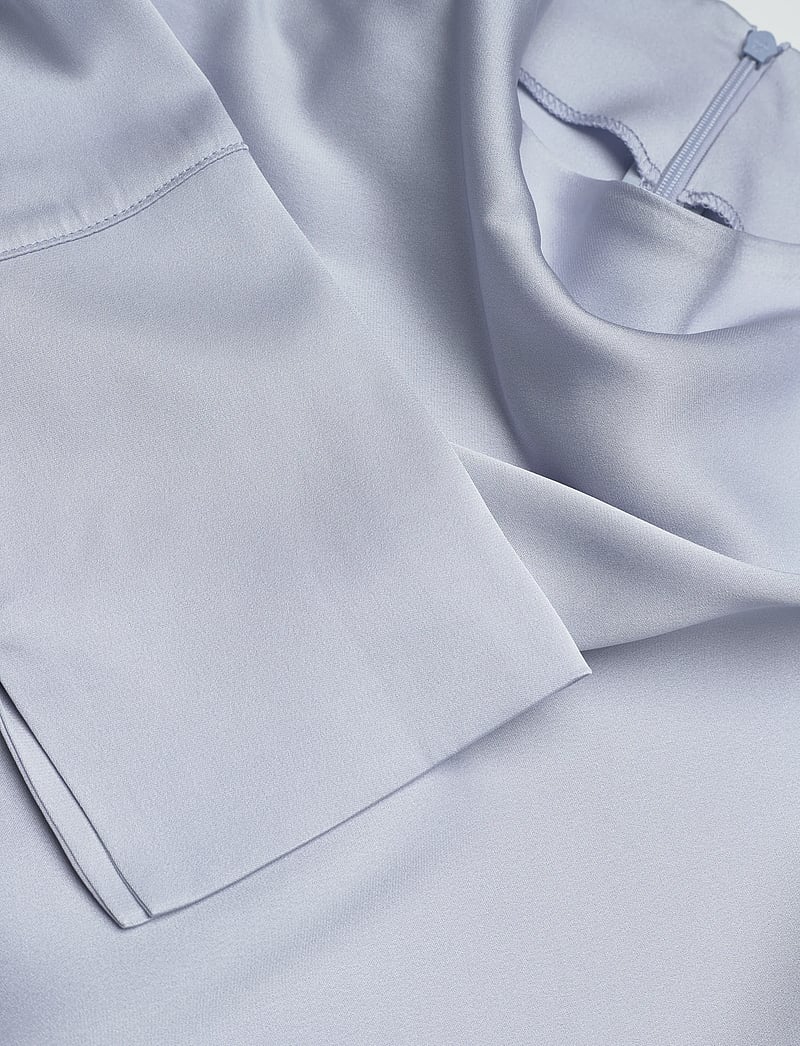 Ahlvar Gallery - Ayumi silk blouse - langärmlige blusen - denim blue - 5