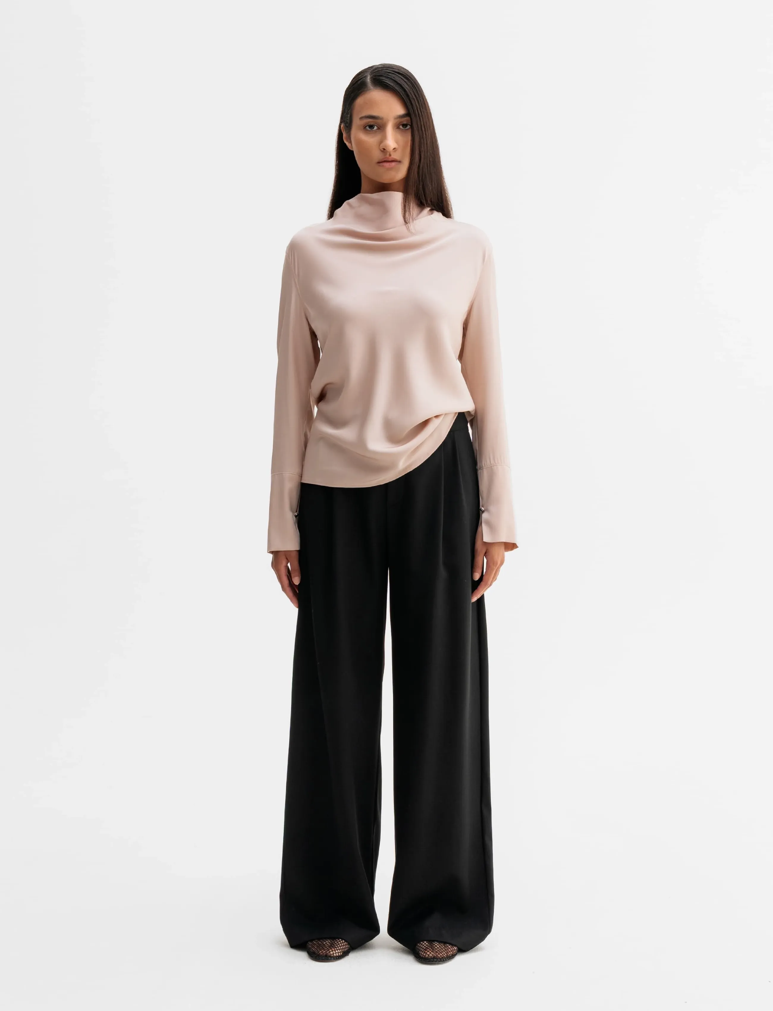 Ahlvar Gallery - Ayumi silk blouse - long sleeved blouses - dusty pink - 3