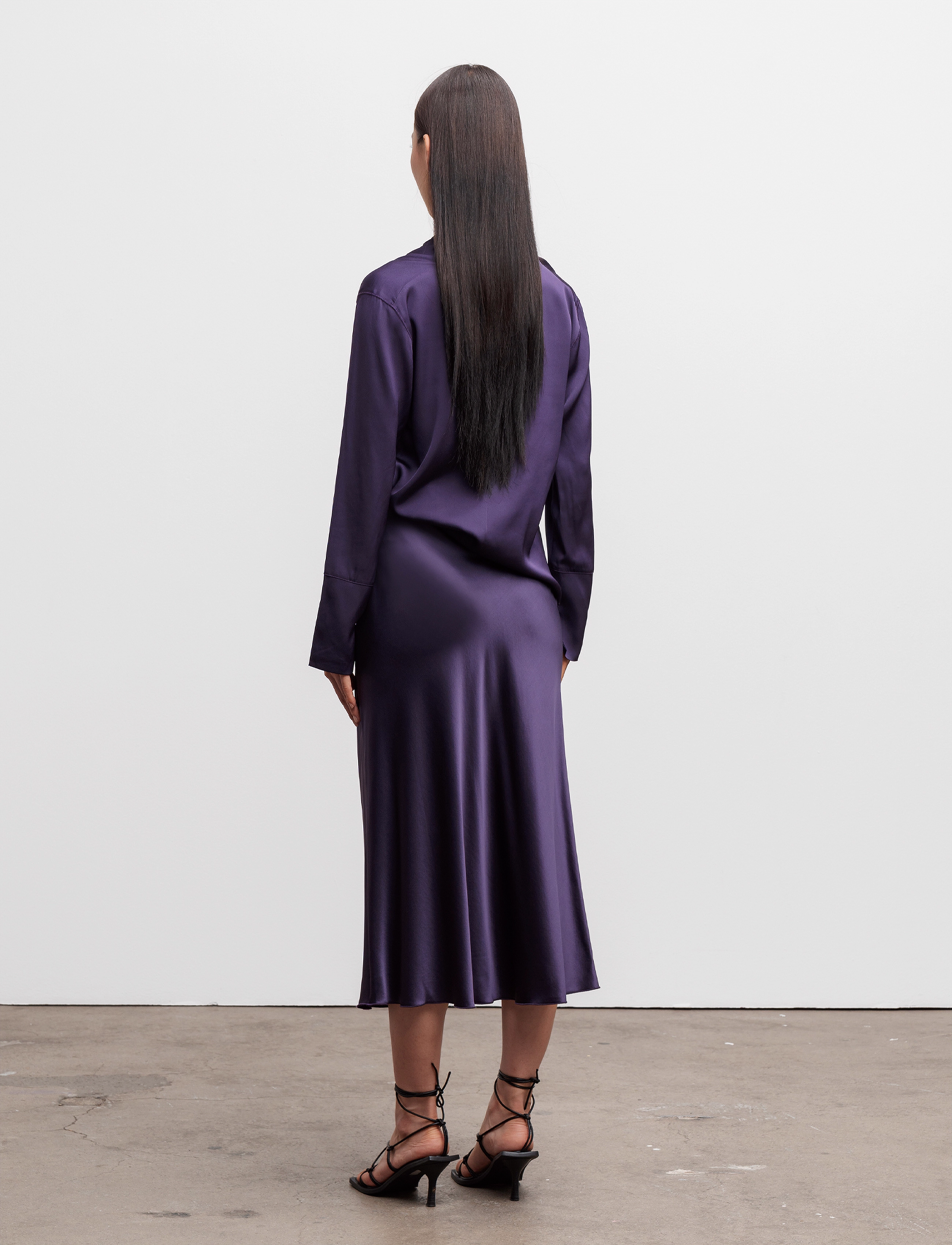 Ahlvar Gallery - Ayumi silk blouse - langærmede bluser - plum - 4