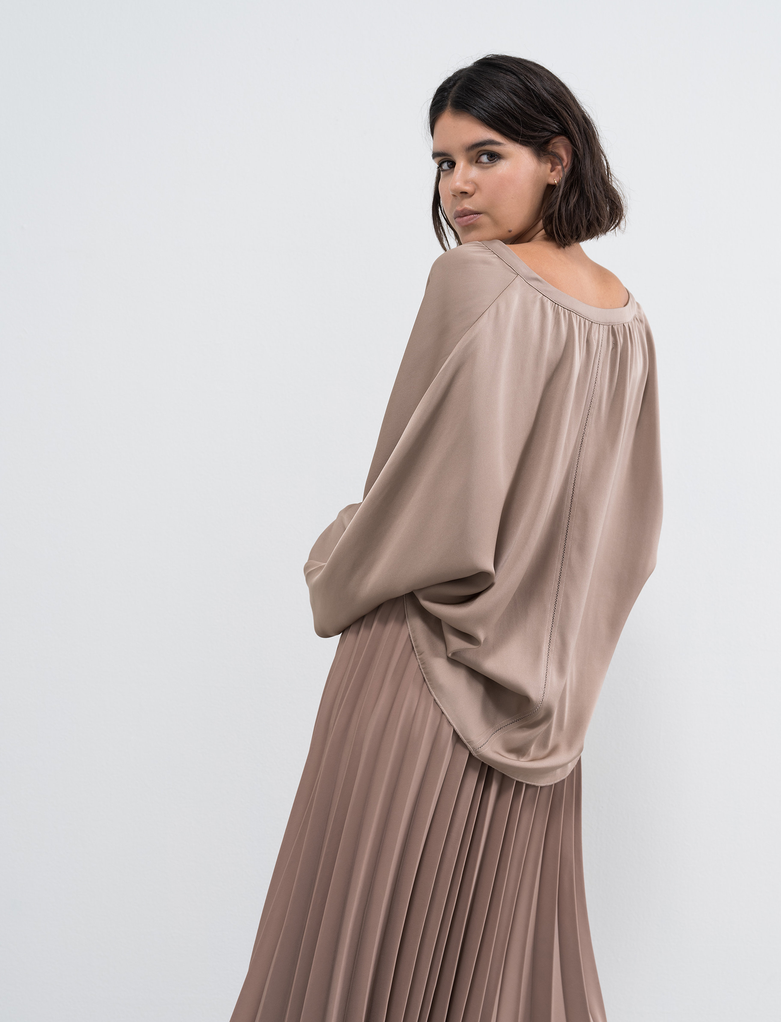 Ahlvar Gallery - Hiromi blouse - sand - 4