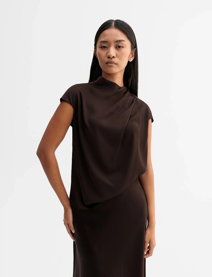 Ahlvar Gallery - Lima silk top - short-sleeved blouses - dark brown - 0