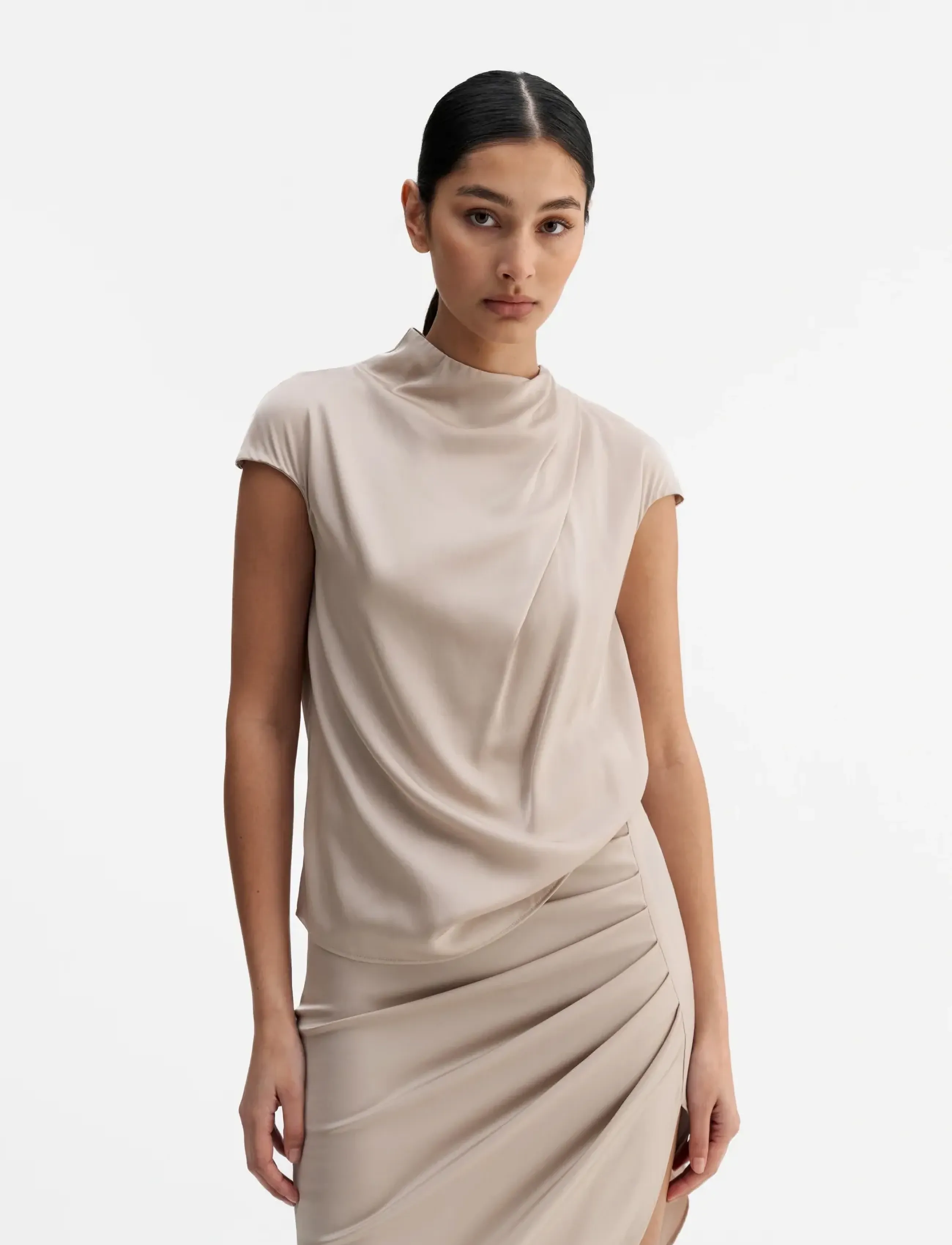 Ahlvar Gallery Lima Silk Top, XS, Beige, Bluser > Kortærmede, Dame