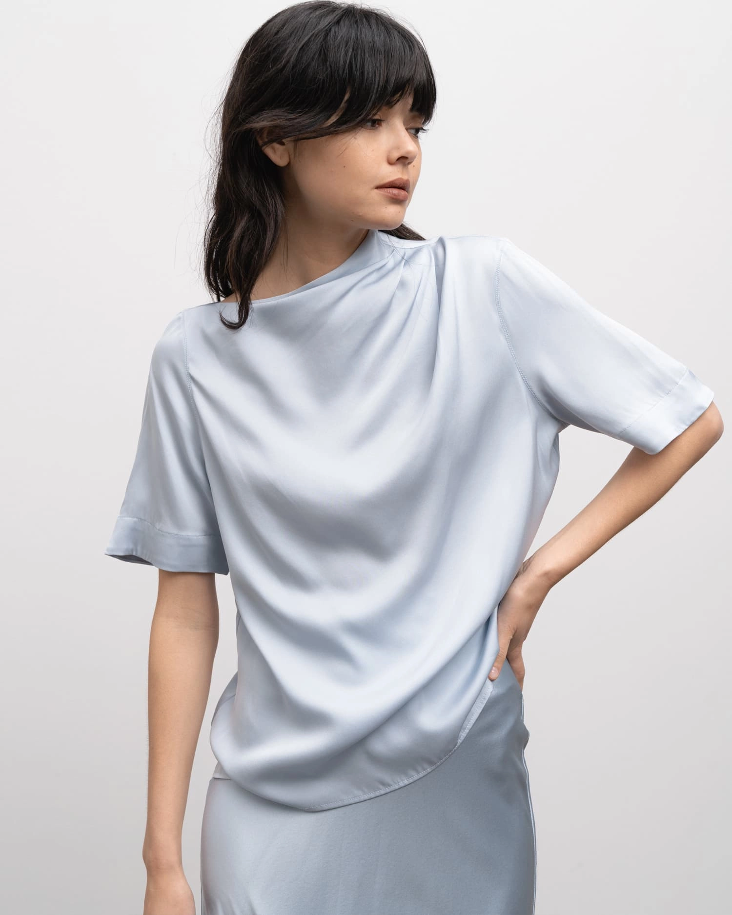 Ahlvar Gallery - Lima silk tee - lühikeste varrukatega pluusid - light blue - 5