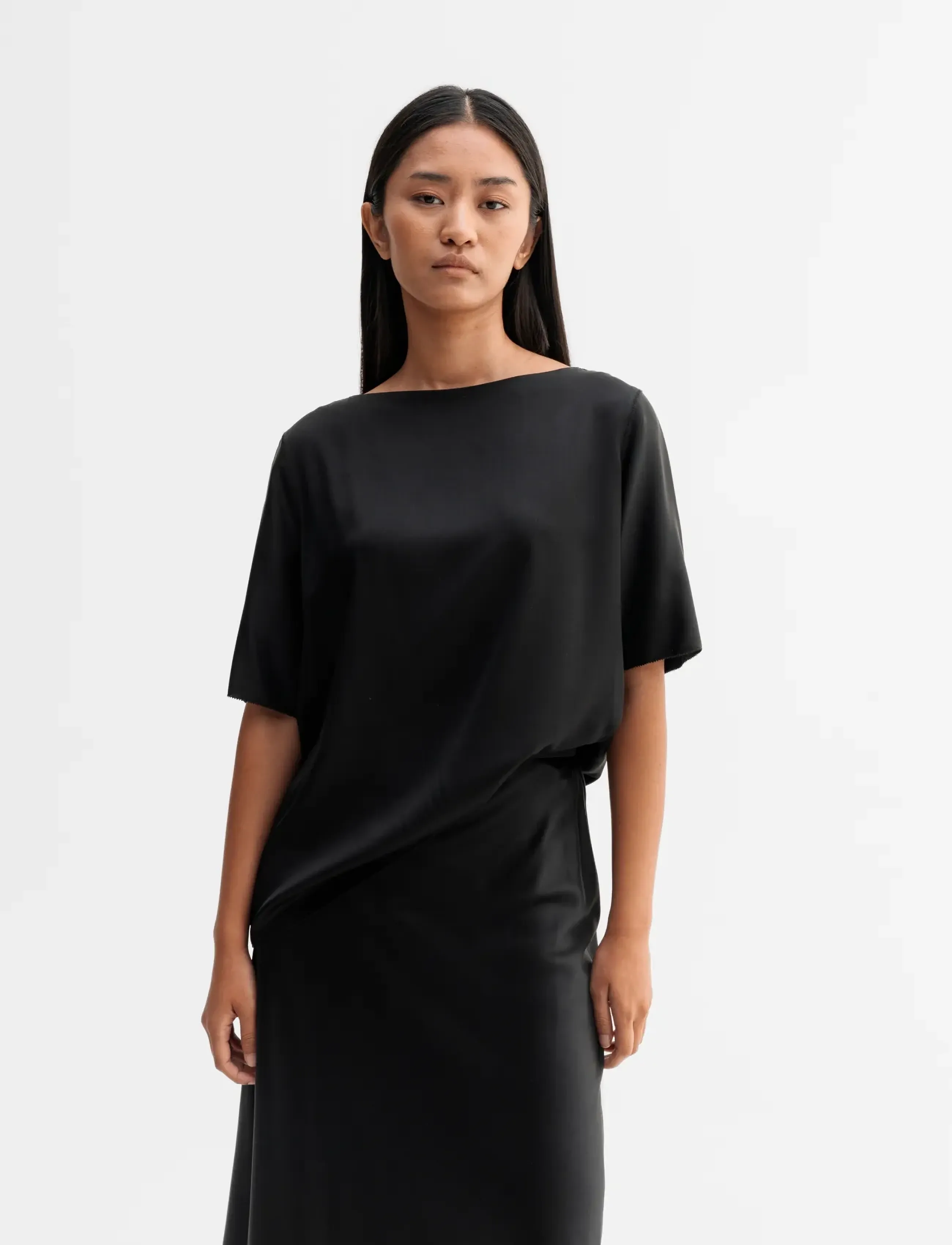 Ahlvar Gallery - Yoli silk blouse - lühikeste varrukatega pluusid - black - 0