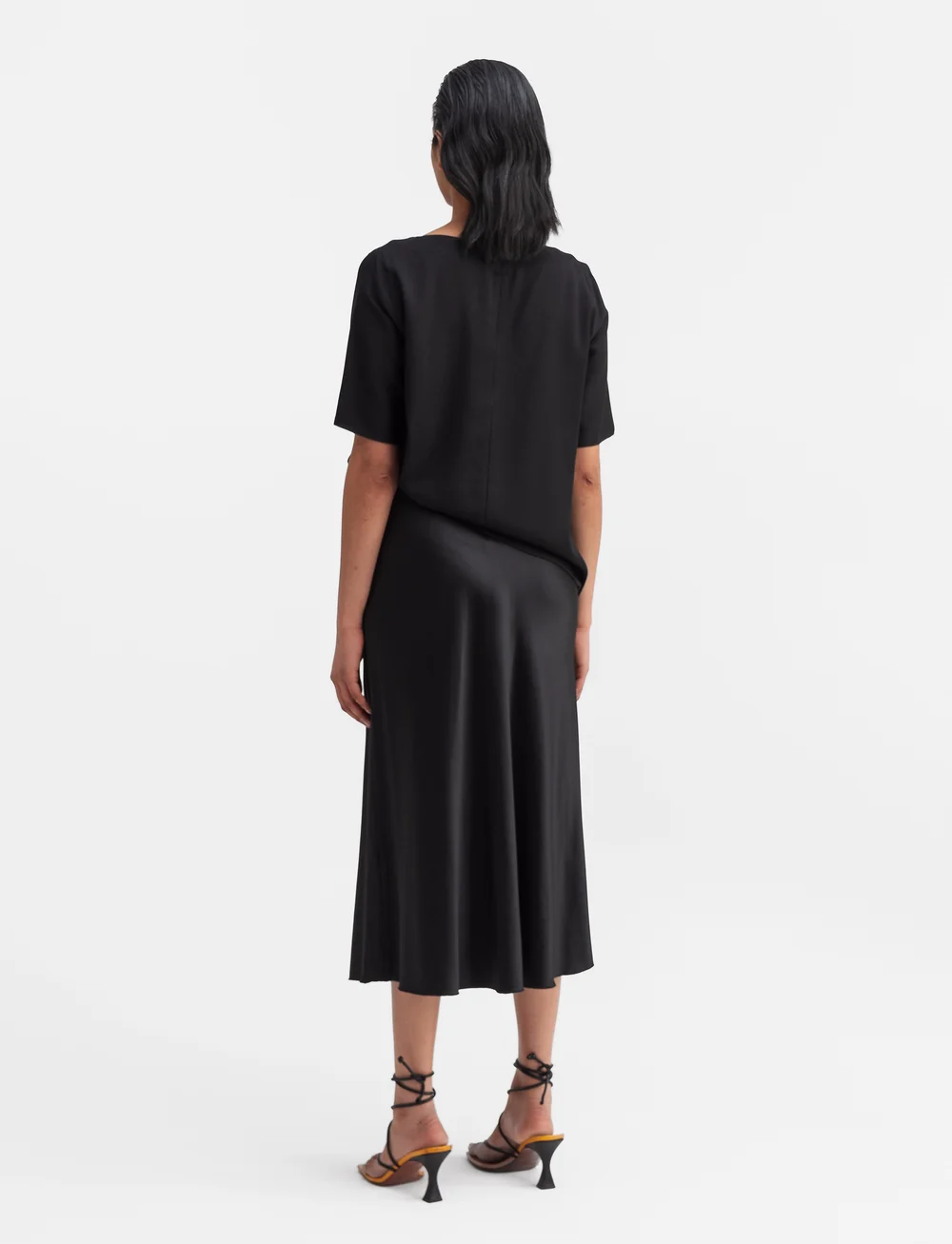 Ahlvar Gallery - Yoli silk blouse - kortärmade blusar - black - 4