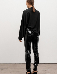 Ahlvar Gallery - Lima blouse - long-sleeved blouses - black - 3