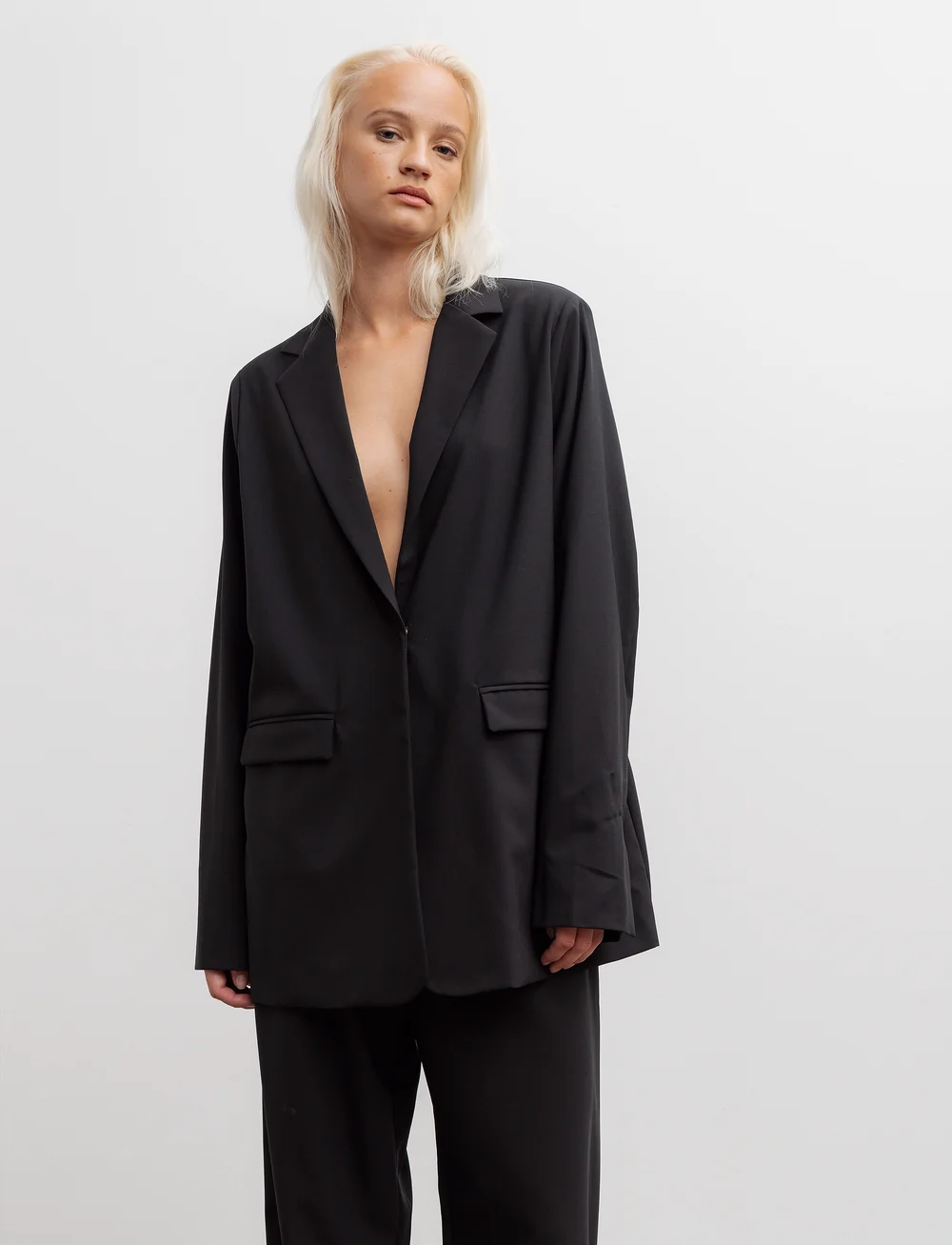 Ahlvar Gallery - Liv wool blazer - black - 0